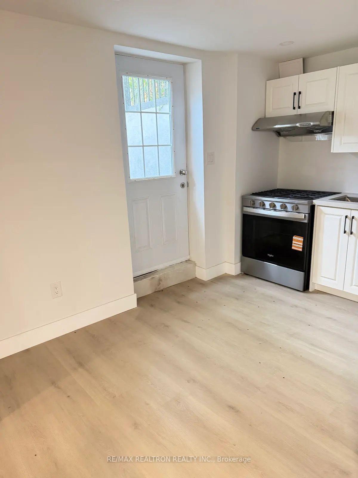 Photo 4 of Unit Bsmt, 23 Tierra Avenue, Vaughan, Vellore Village — HOMEH