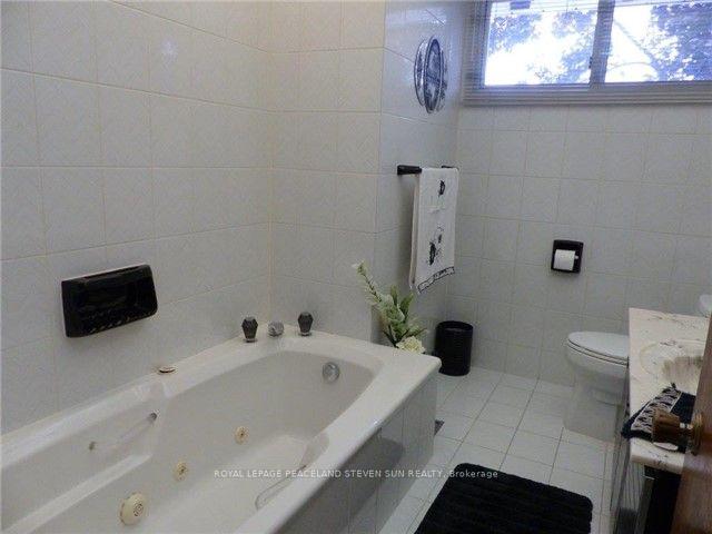 Photo 18 of 34 Morgan Avenue, Markham, Thornhill — HOMEH