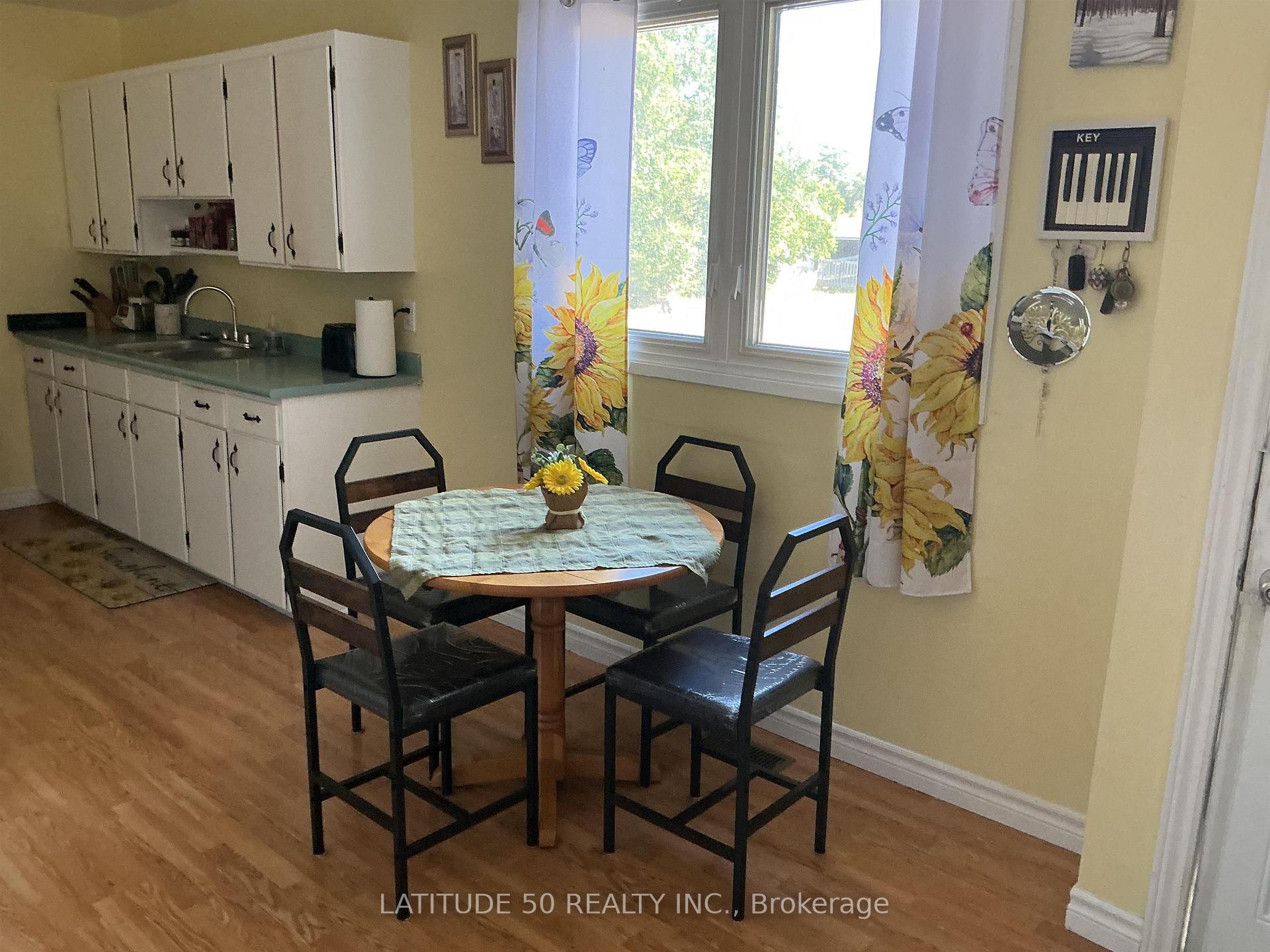 Photo 5 of 93 Balsam Avenue, Ignace — HOMEH