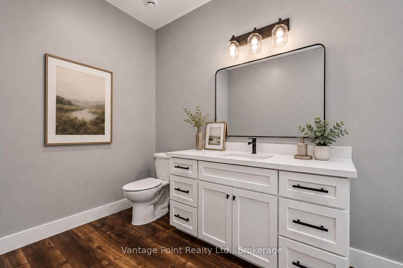Photo 19 of 107 Toronto Road, Grey Highlands — HOMEH