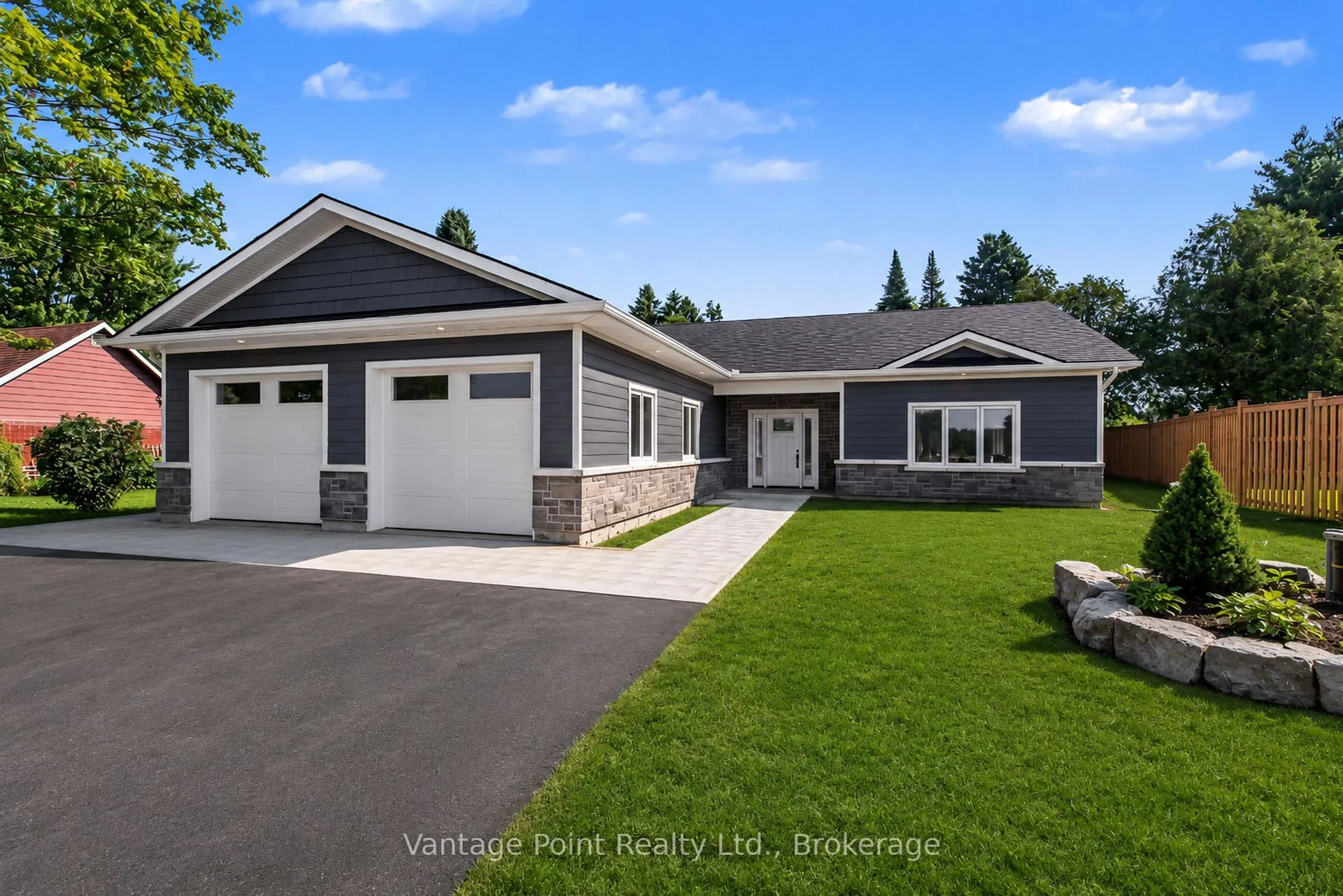 Photo 23 of 107 Toronto Road, Grey Highlands — HOMEH