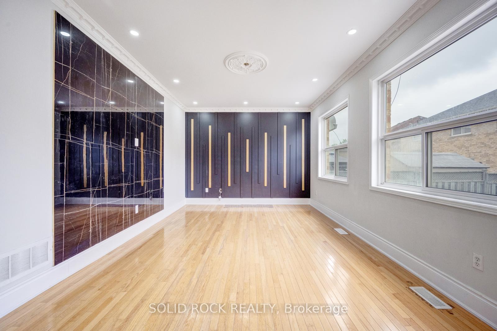 Photo 20 of 5 Freshspring Drive, Brampton, Sandringham-Wellington — HOMEH