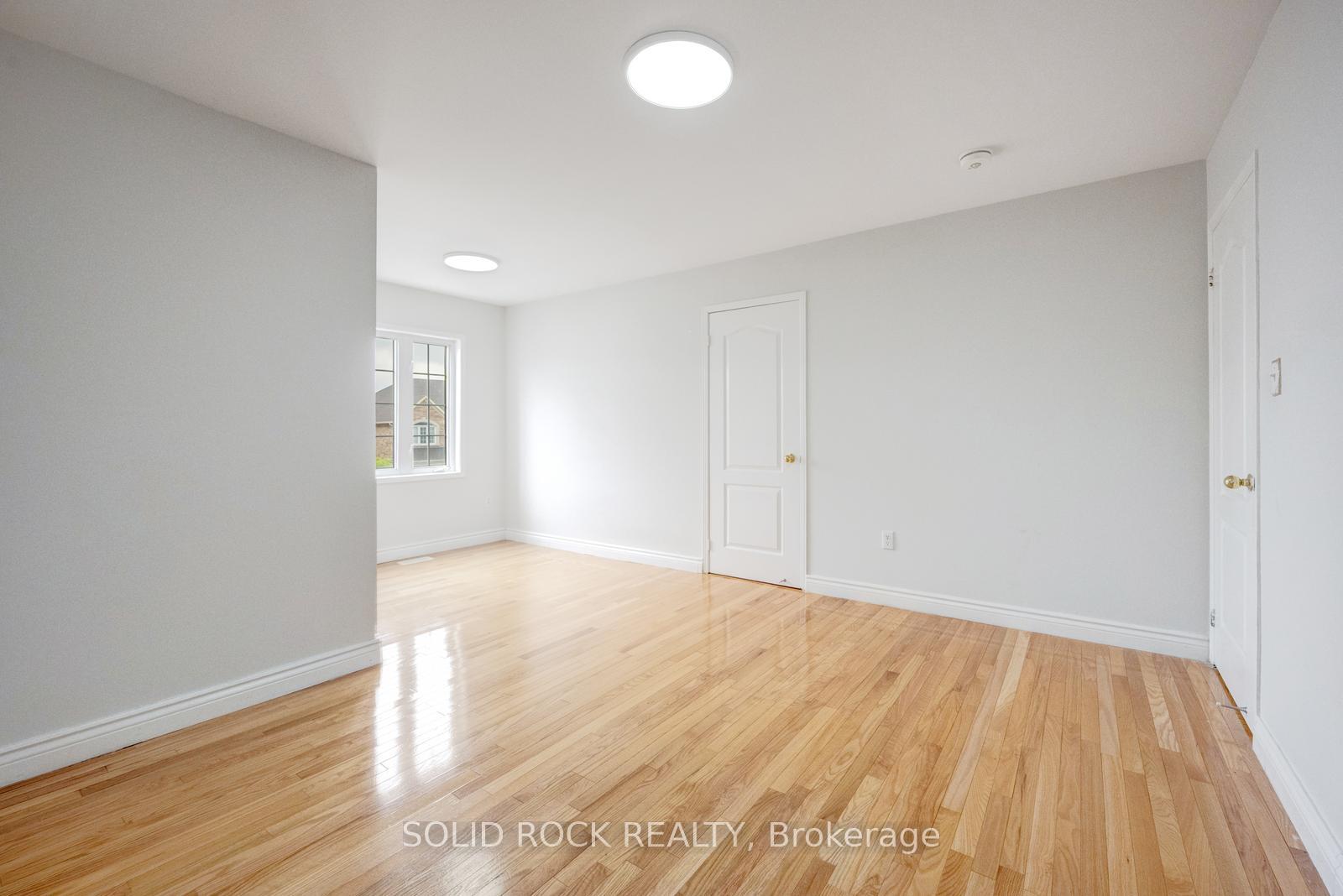 Photo 31 of 5 Freshspring Drive, Brampton, Sandringham-Wellington — HOMEH