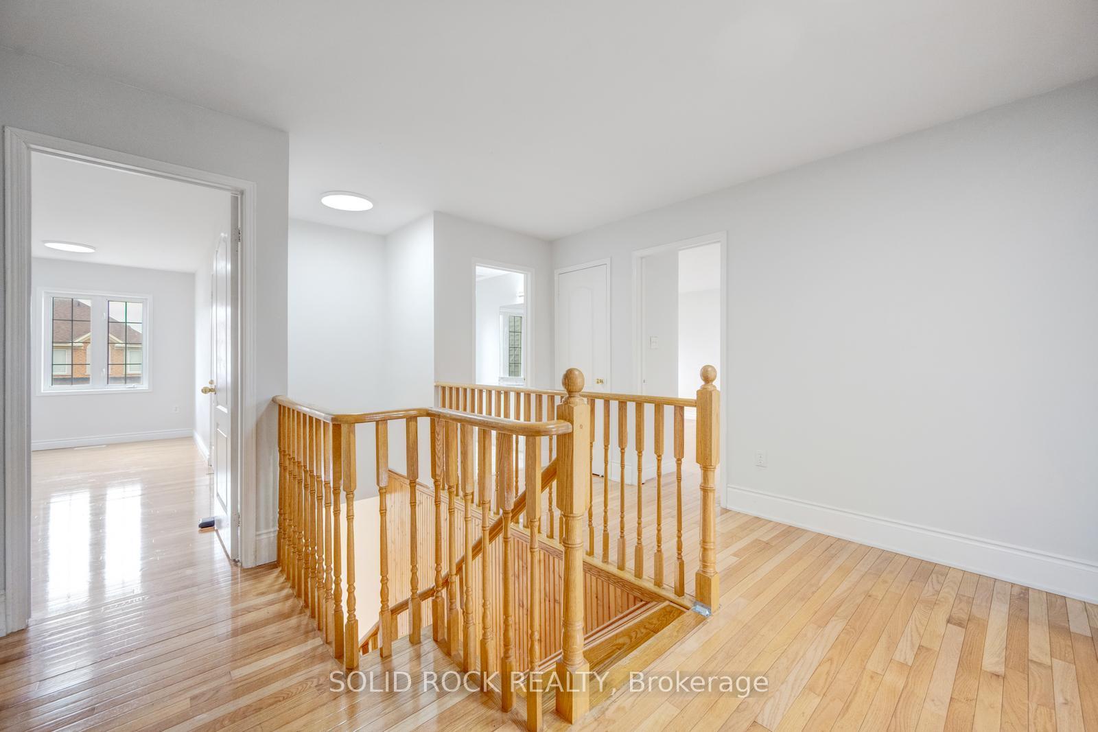 Photo 33 of 5 Freshspring Drive, Brampton, Sandringham-Wellington — HOMEH