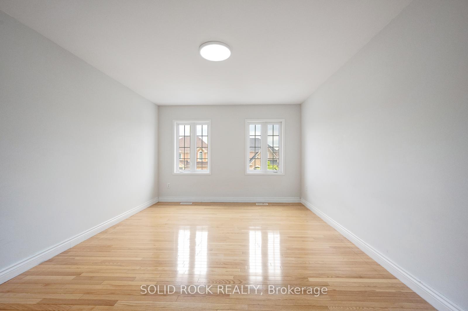 Photo 36 of 5 Freshspring Drive, Brampton, Sandringham-Wellington — HOMEH