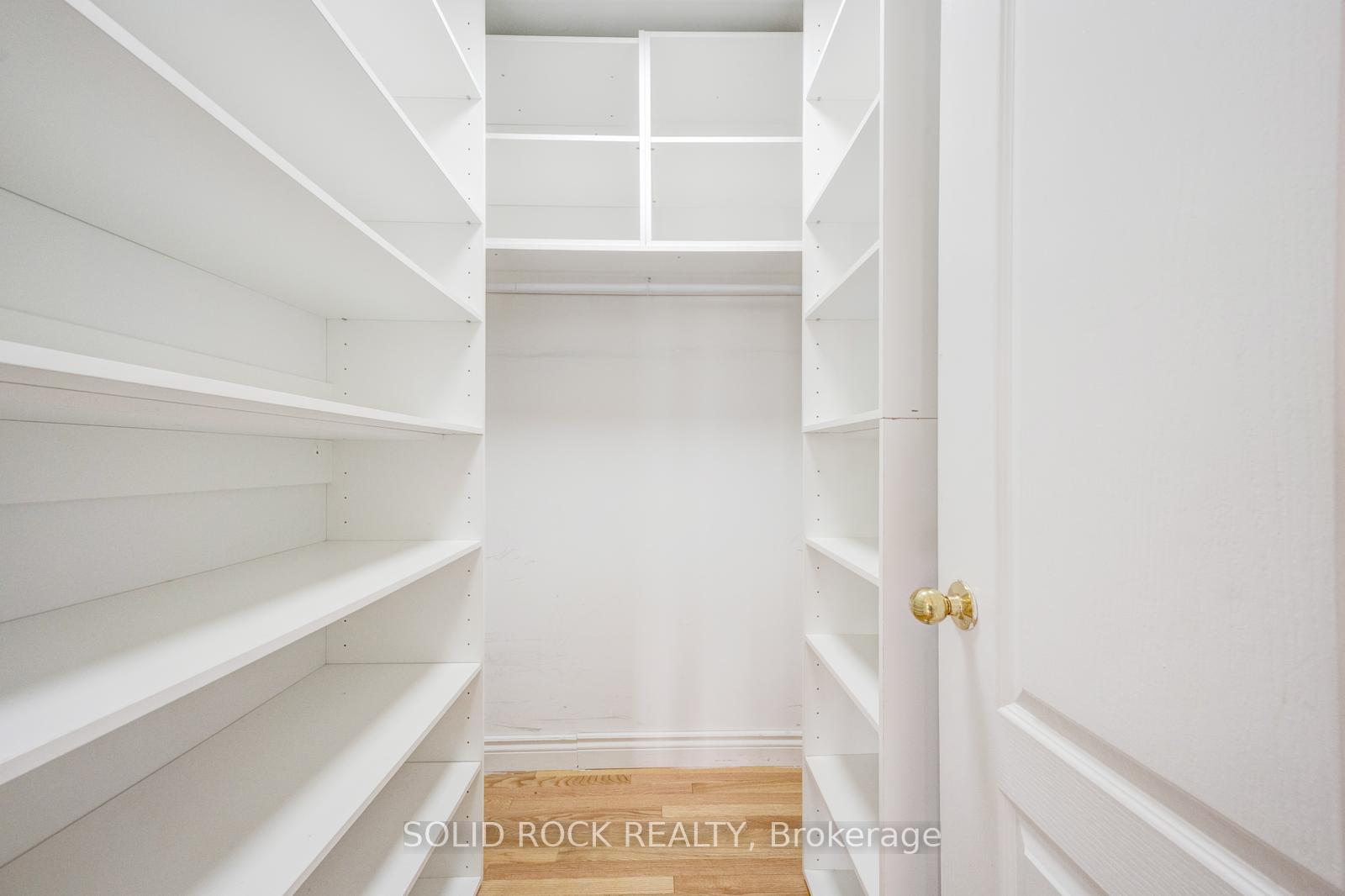 Photo 37 of 5 Freshspring Drive, Brampton, Sandringham-Wellington — HOMEH