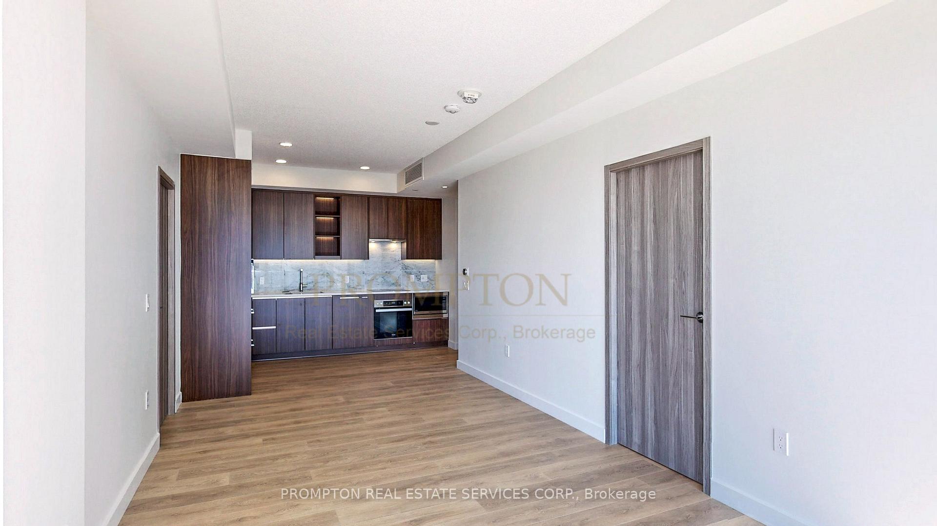 Photo 6 of Unit 1109, 95 McMahon Drive, North York, Bayview Village — HOMEH
