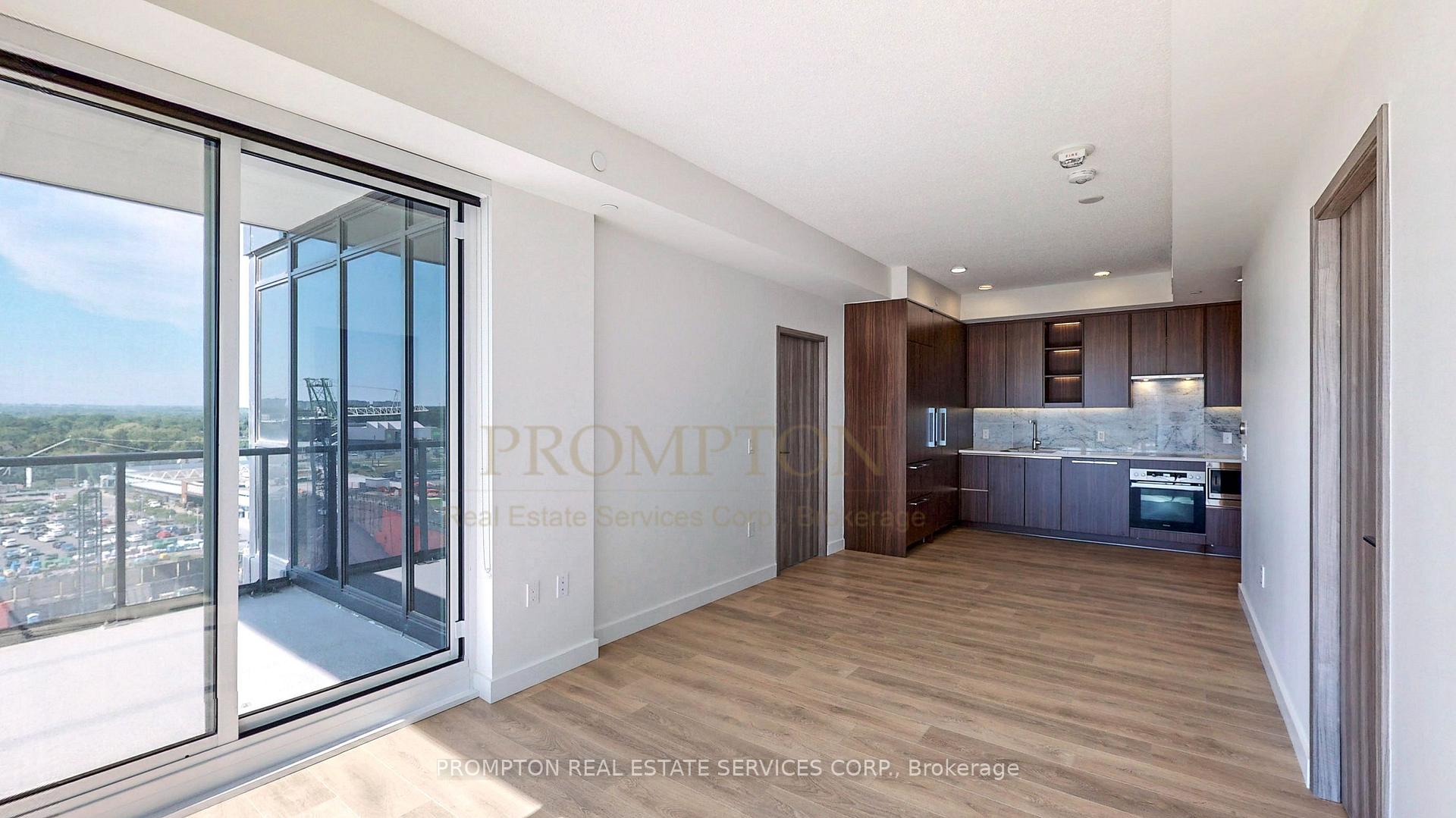 Photo 8 of Unit 1109, 95 McMahon Drive, North York, Bayview Village — HOMEH