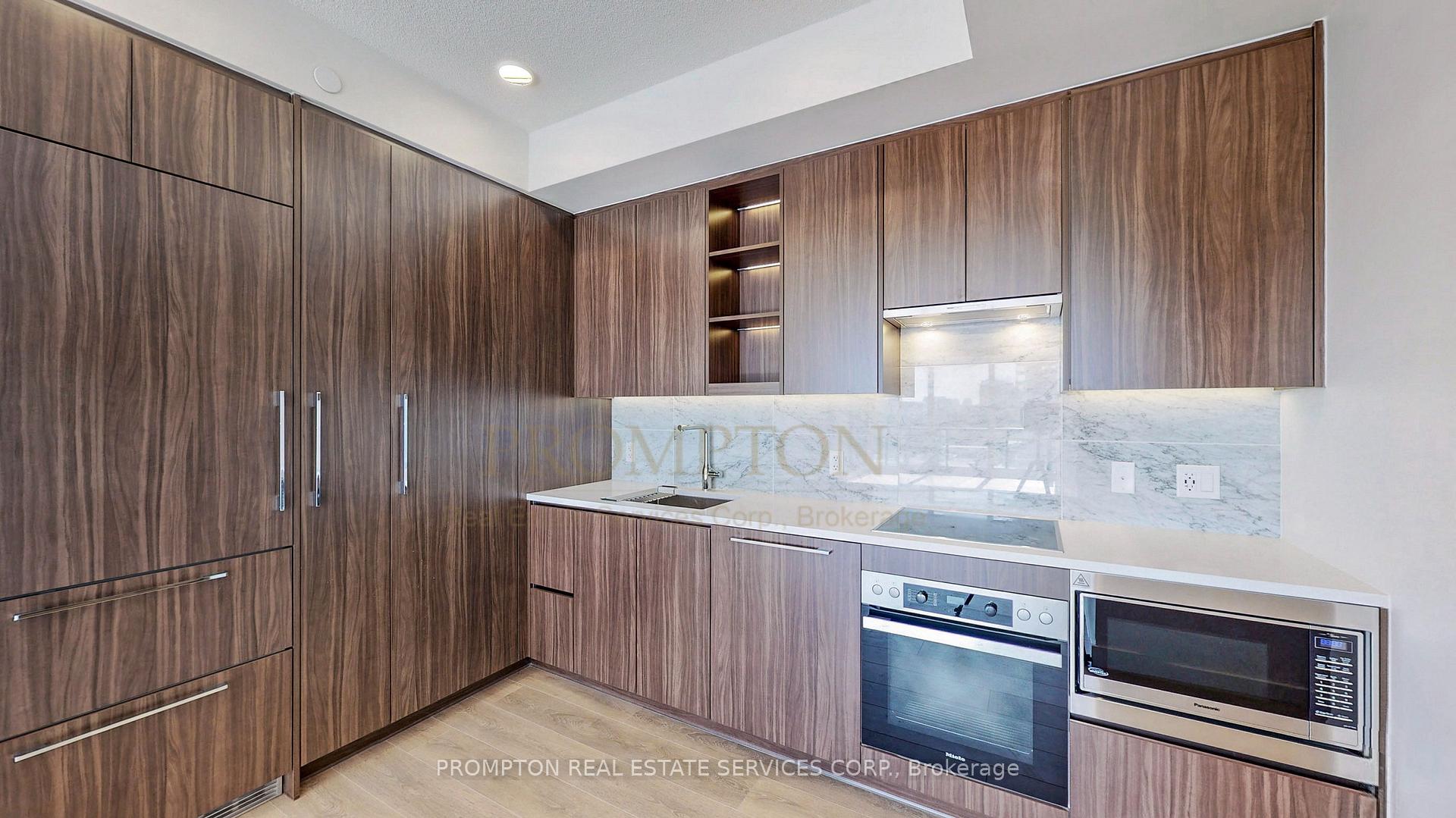 Photo 10 of Unit 1109, 95 McMahon Drive, North York, Bayview Village — HOMEH