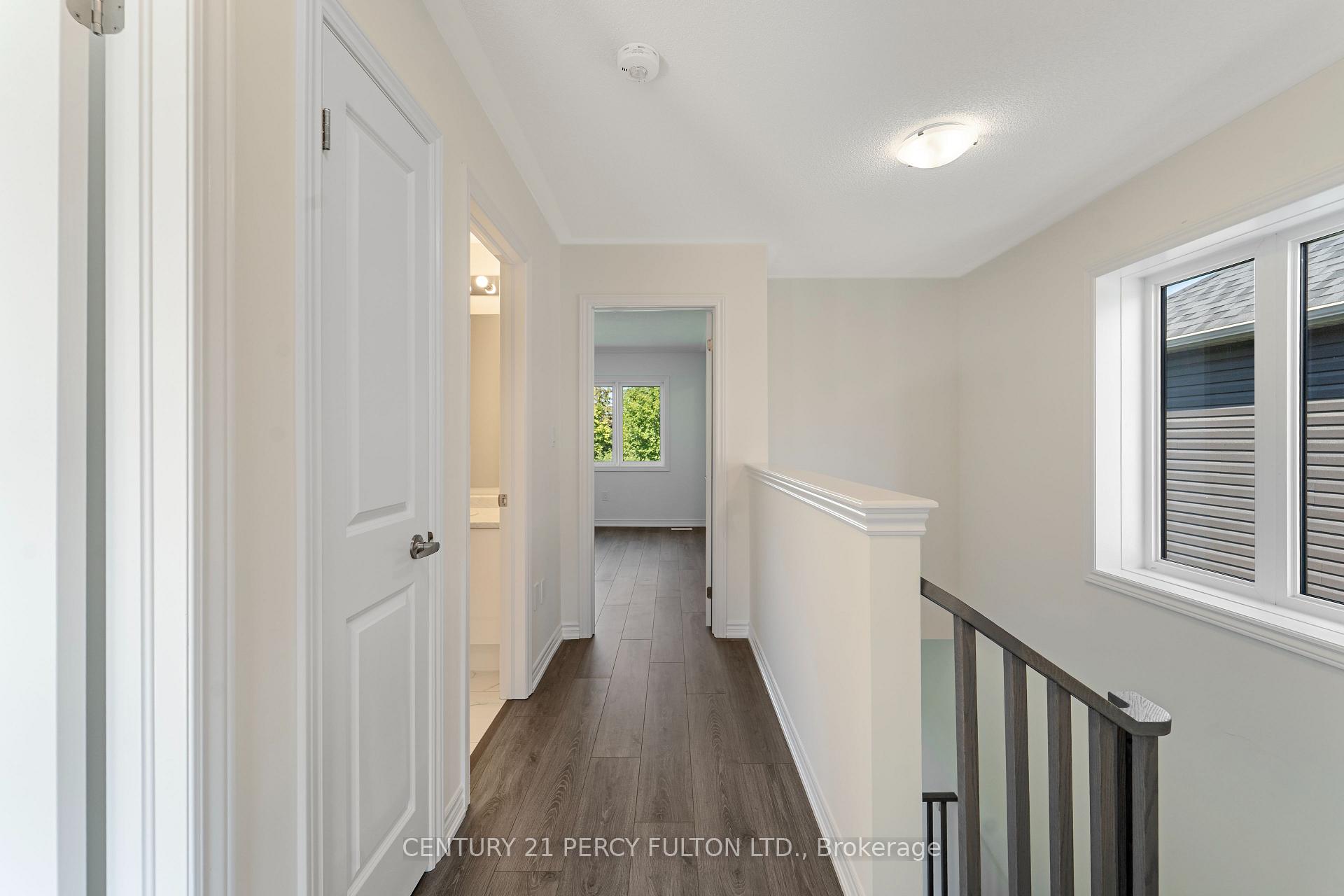 Photo 15 of 39 Watts Mews, Kawartha Lakes, Lindsay — HOMEH