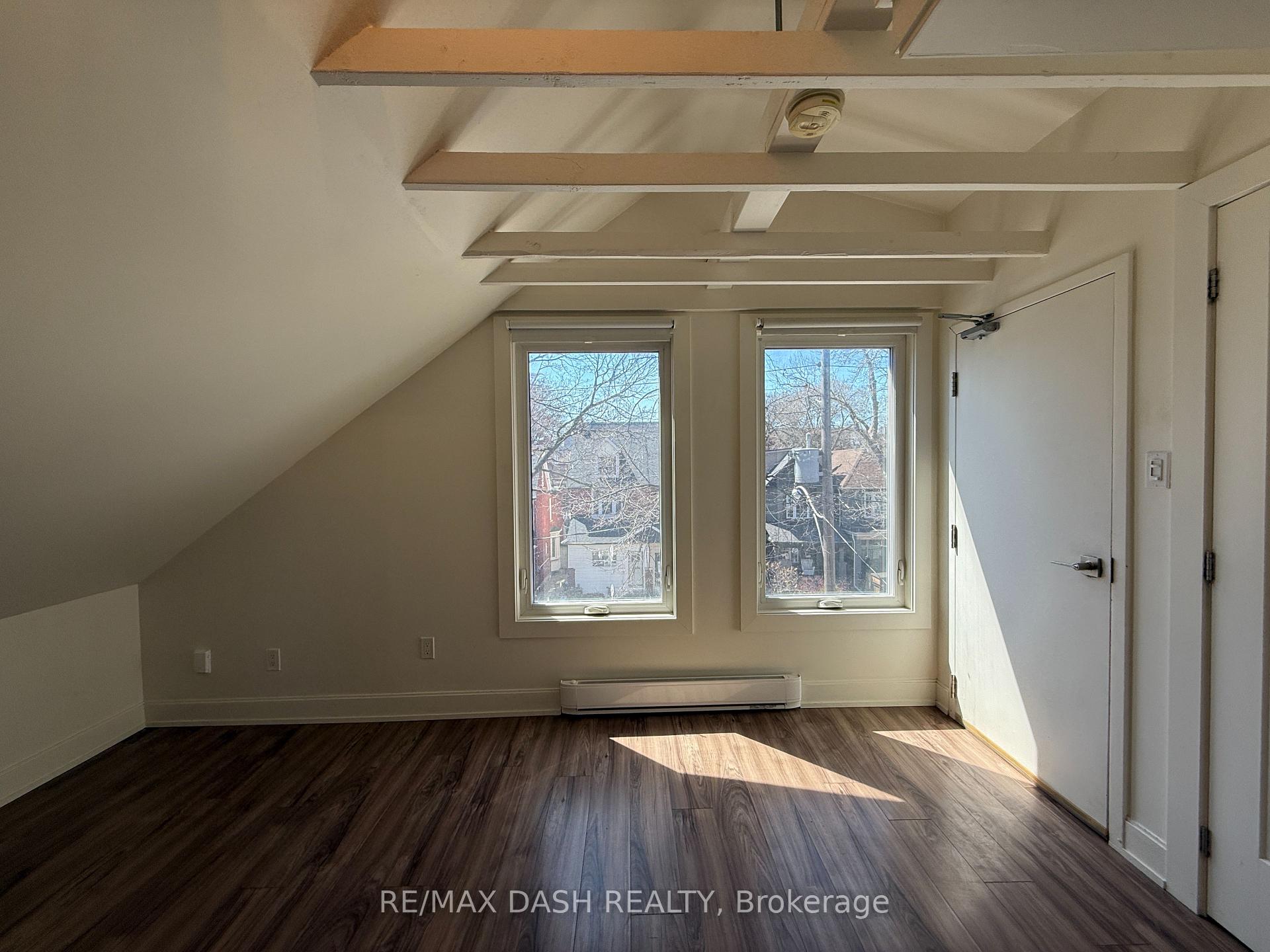 Photo 6 of Unit 4, 263 Boston Avenue, Toronto, South Riverdale — HOMEH