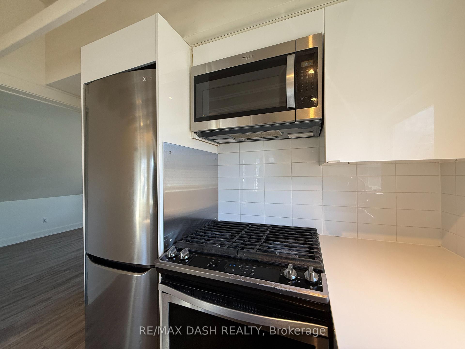 Photo 8 of Unit 4, 263 Boston Avenue, Toronto, South Riverdale — HOMEH