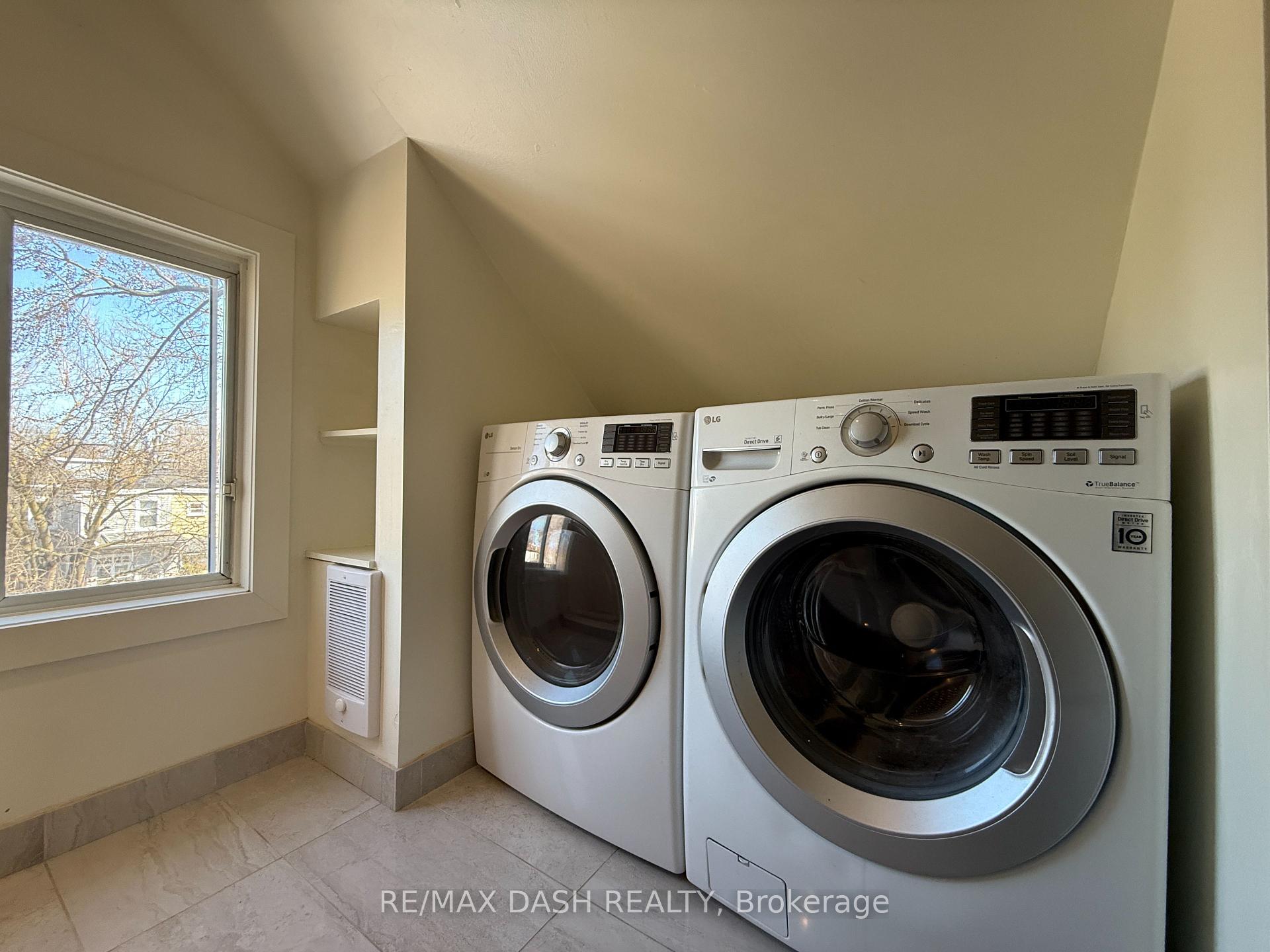 Photo 16 of Unit 4, 263 Boston Avenue, Toronto, South Riverdale — HOMEH