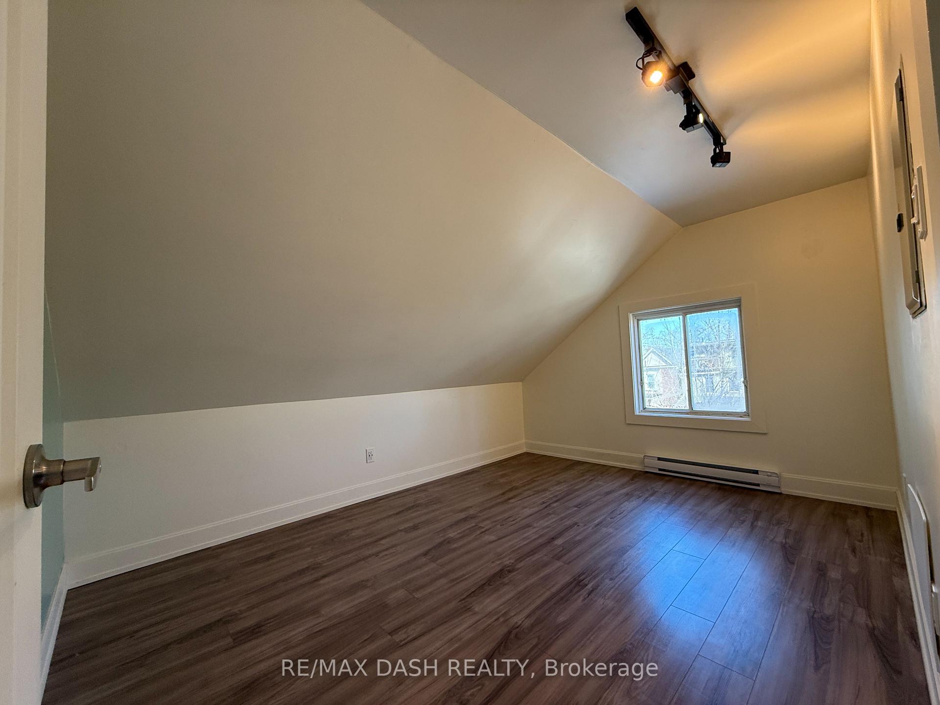 Photo 22 of Unit 4, 263 Boston Avenue, Toronto, South Riverdale — HOMEH
