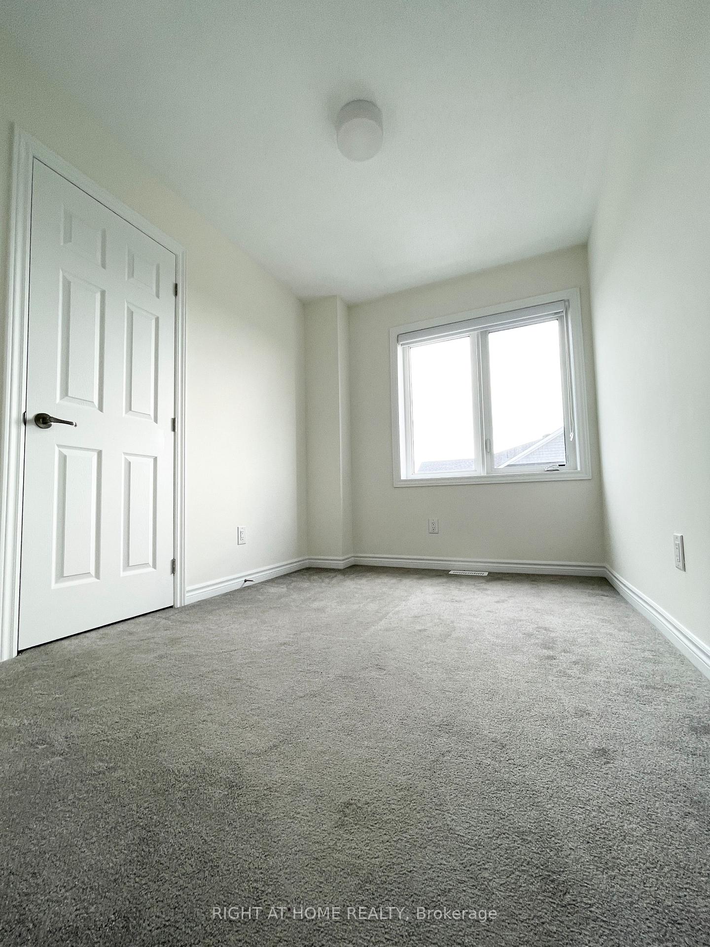 Photo 7 of 903 Nautilus Private, Ottawa, Kanata - Emerald Meadows/Trailwest — HOMEH