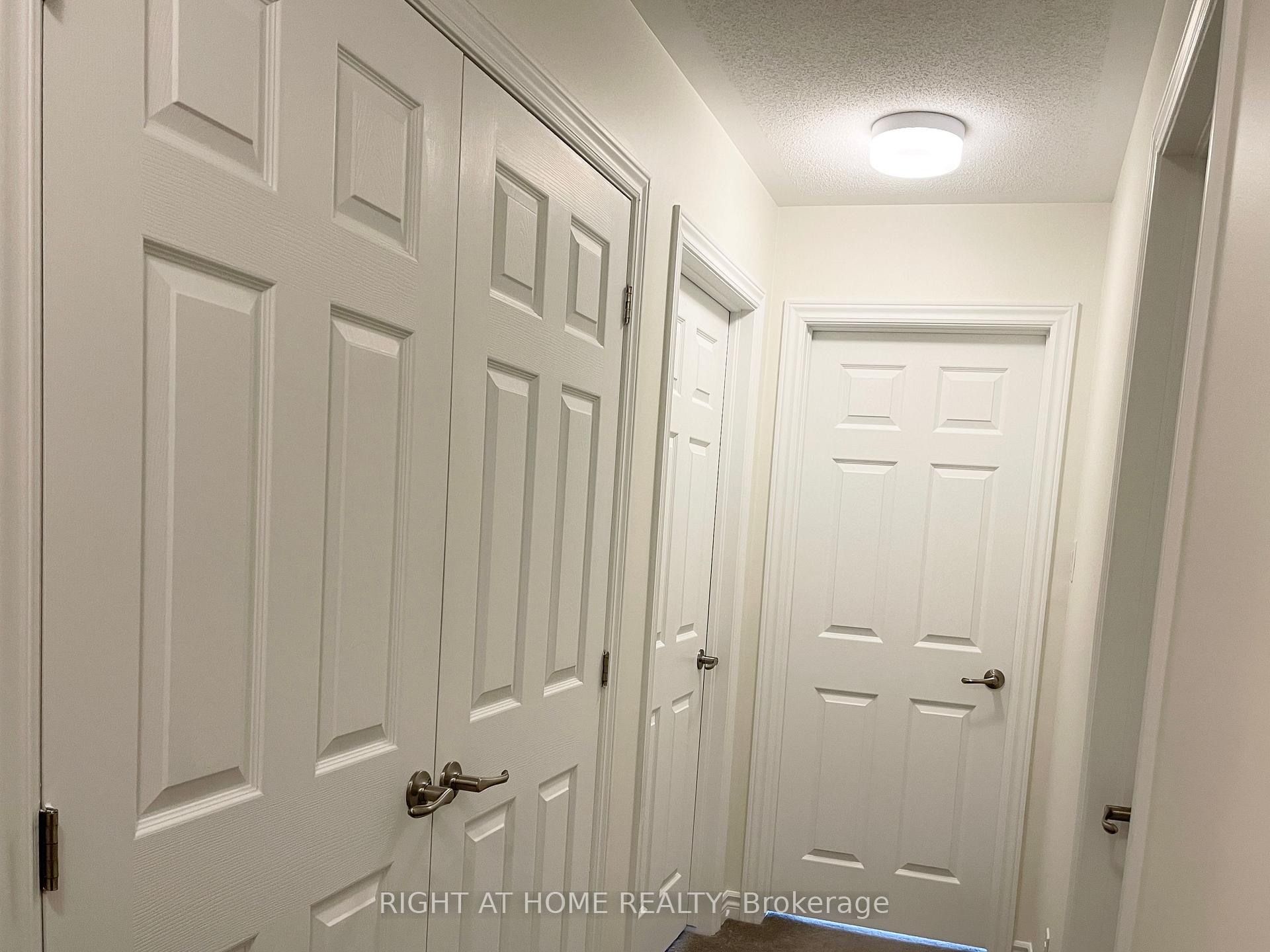 Photo 15 of 903 Nautilus Private, Ottawa, Kanata - Emerald Meadows/Trailwest — HOMEH