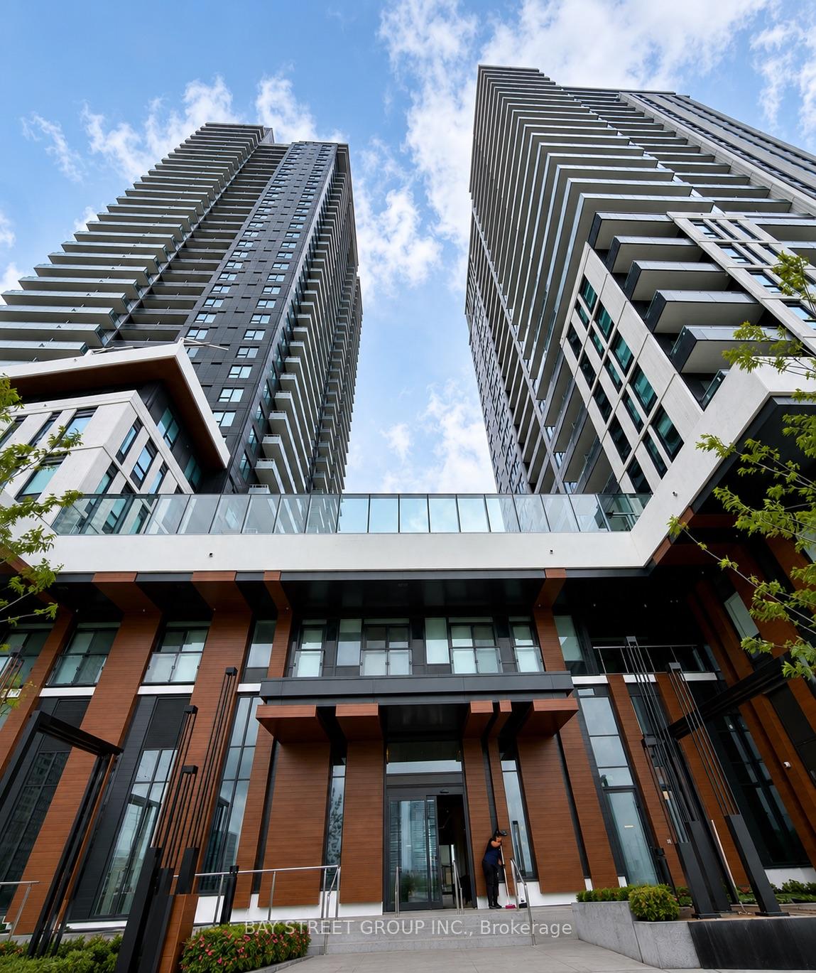 Photo 1 of Unit 308, 5 Meadowdale Road, Vaughan, Vaughan Corporate Centre — HOMEH
