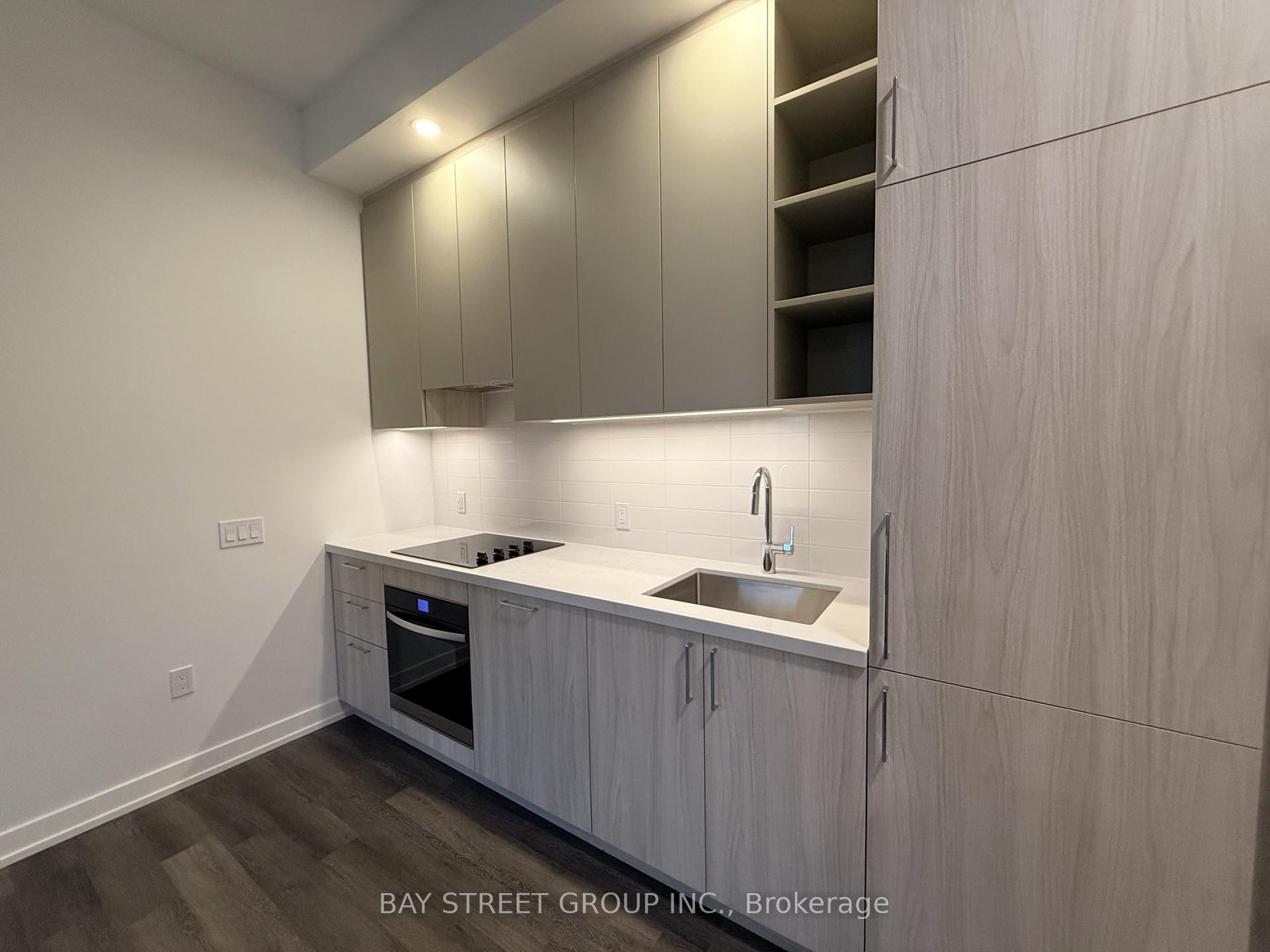 Photo 9 of Unit 308, 5 Meadowdale Road, Vaughan, Vaughan Corporate Centre — HOMEH