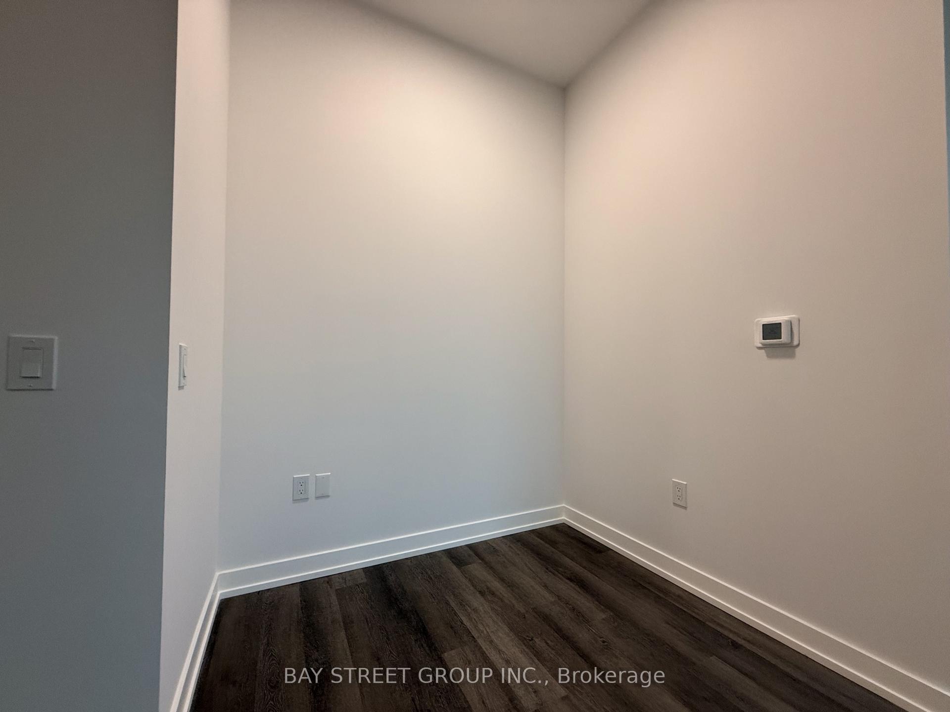 Photo 12 of Unit 308, 5 Meadowdale Road, Vaughan, Vaughan Corporate Centre — HOMEH