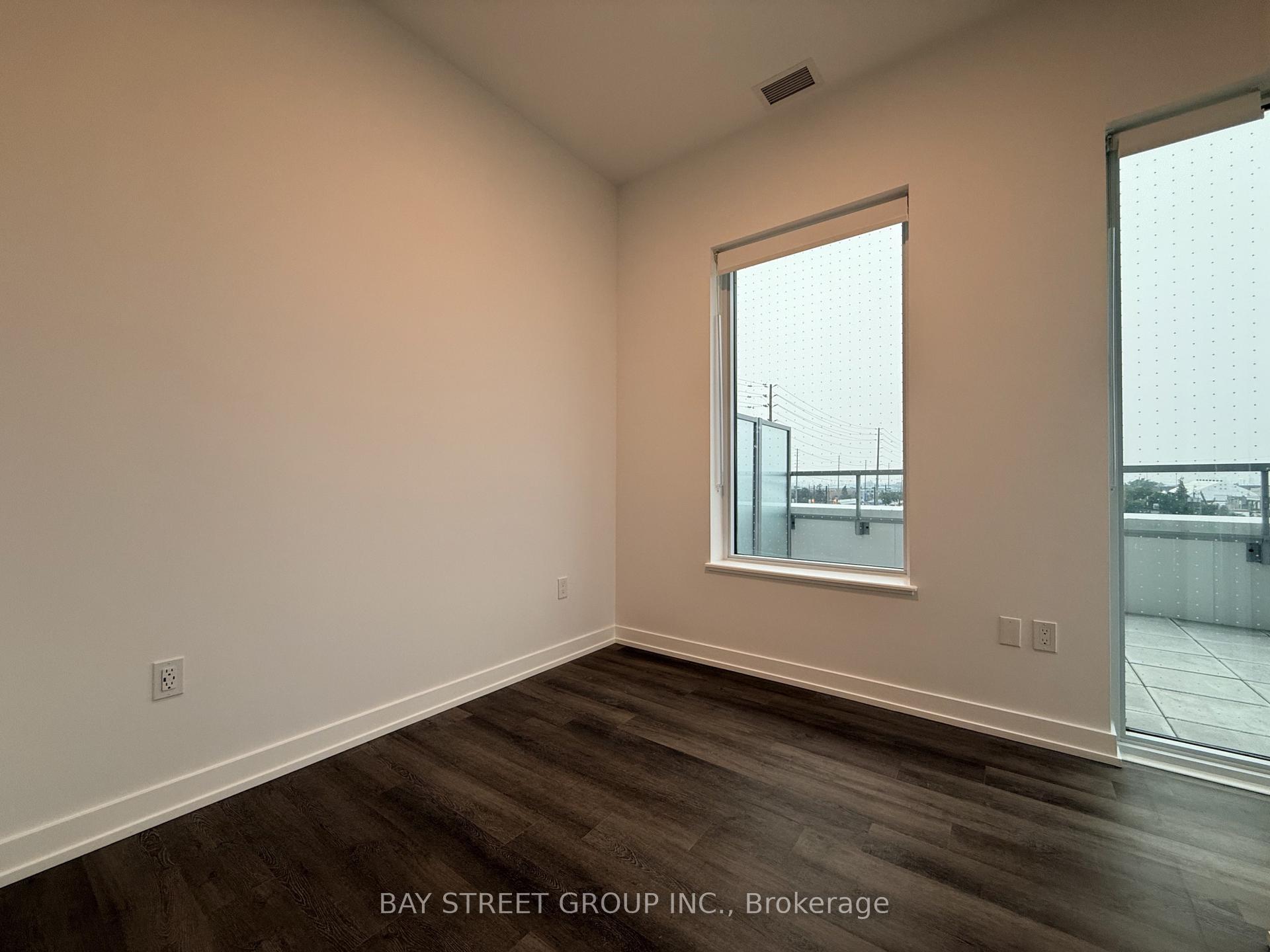 Photo 14 of Unit 308, 5 Meadowdale Road, Vaughan, Vaughan Corporate Centre — HOMEH