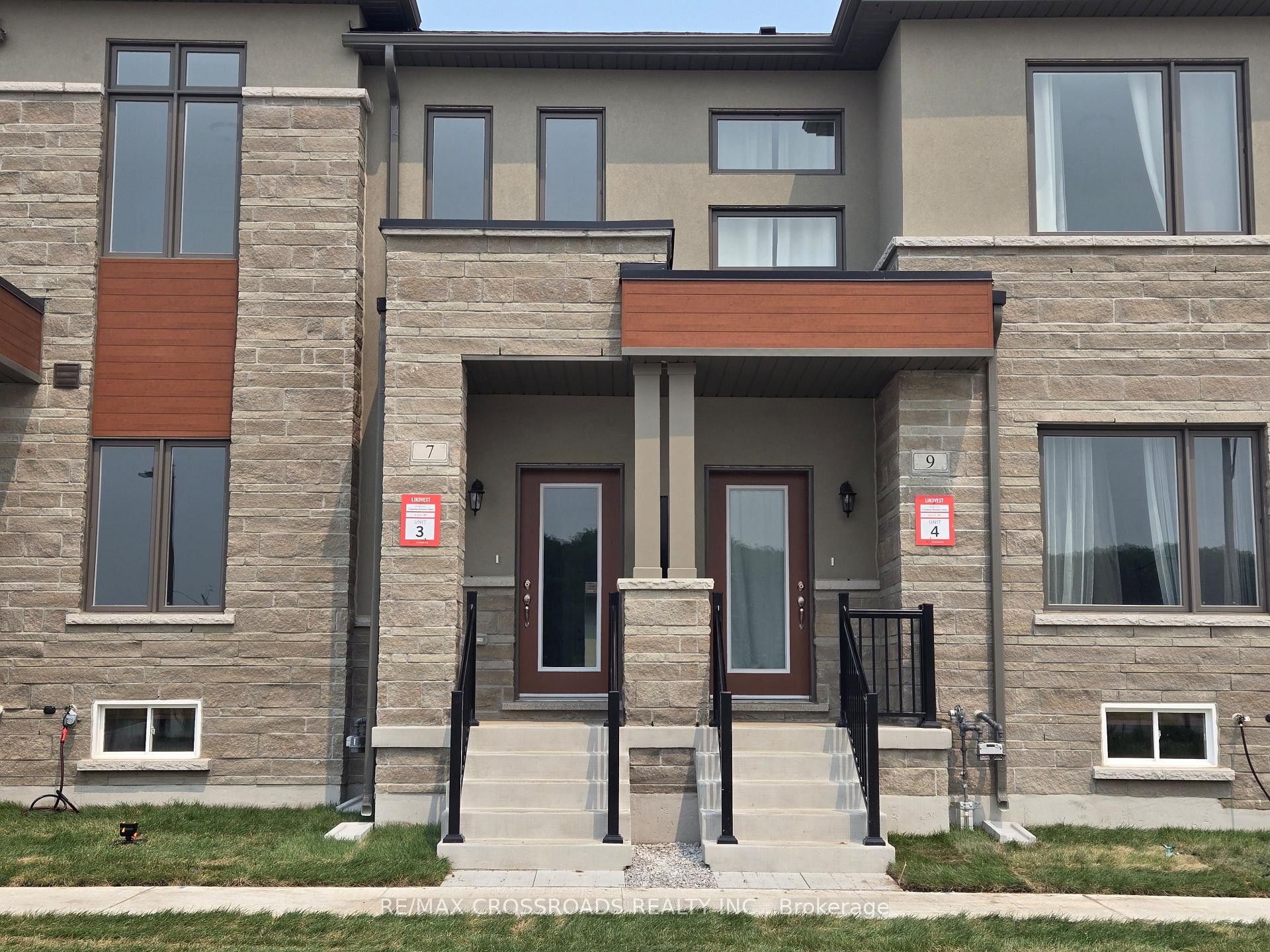 Photo 1 of 7 Alexander Donaldson Street, Markham, Cornell — HOMEH