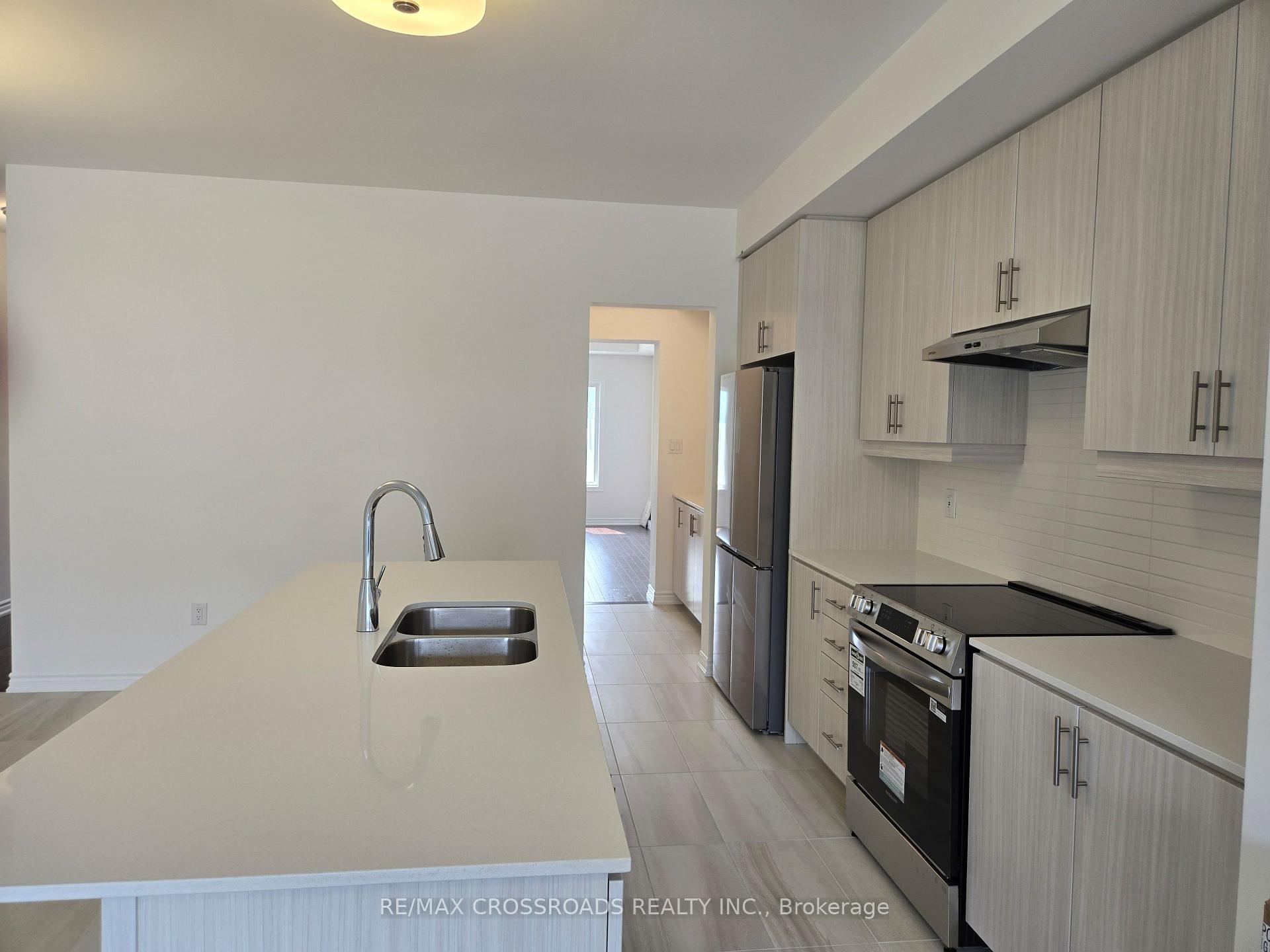 Photo 7 of 7 Alexander Donaldson Street, Markham, Cornell — HOMEH
