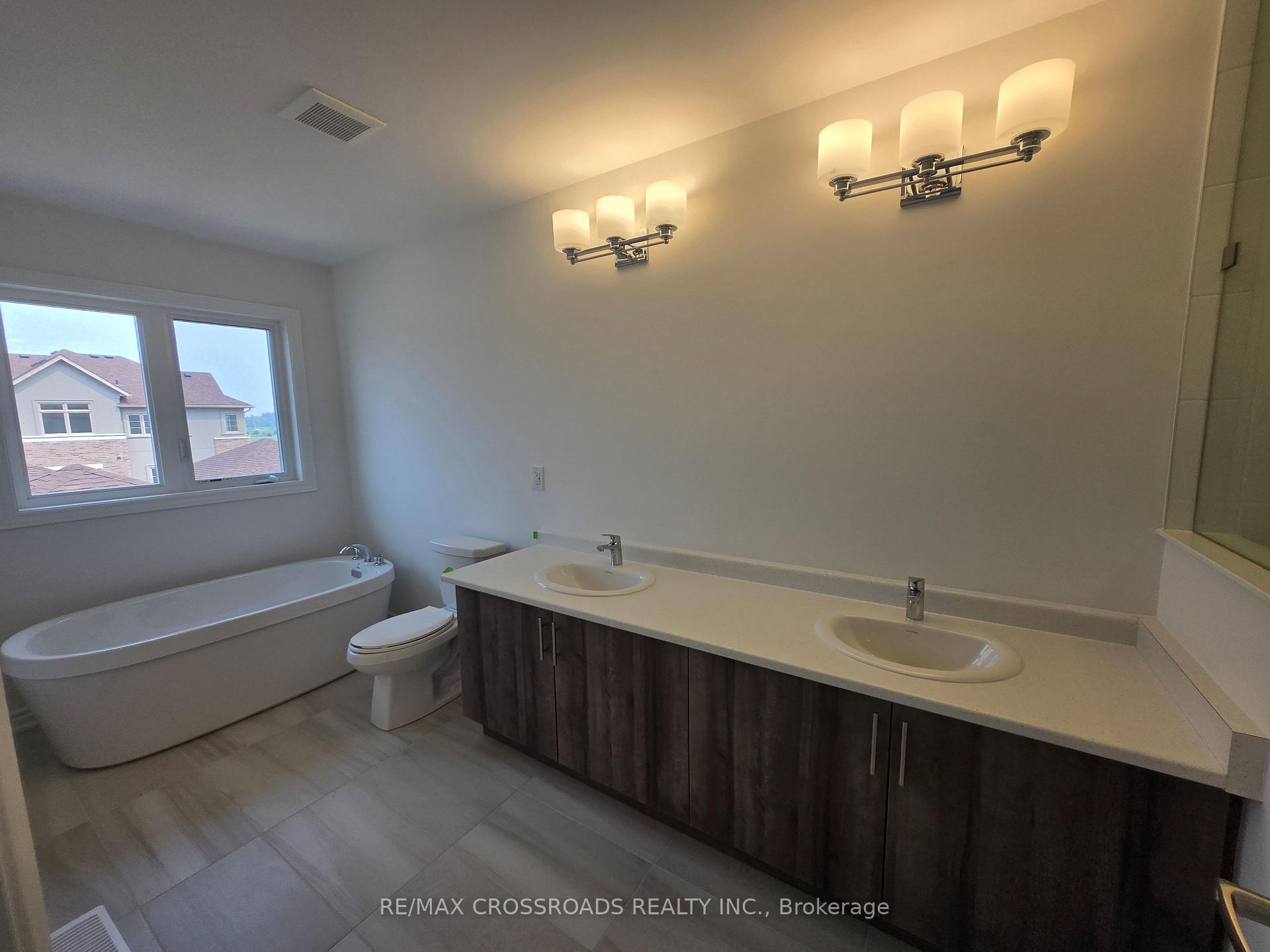 Photo 17 of 7 Alexander Donaldson Street, Markham, Cornell — HOMEH