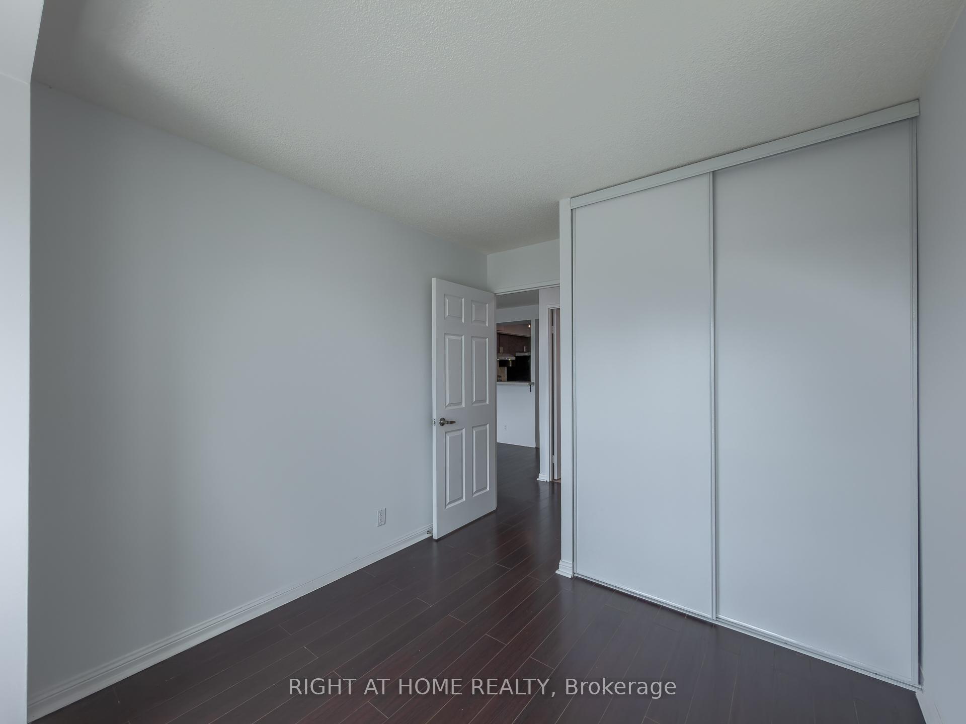 Photo 21 of Unit 1008, 8 Lee Centre Drive, Scarborough, Woburn — HOMEH