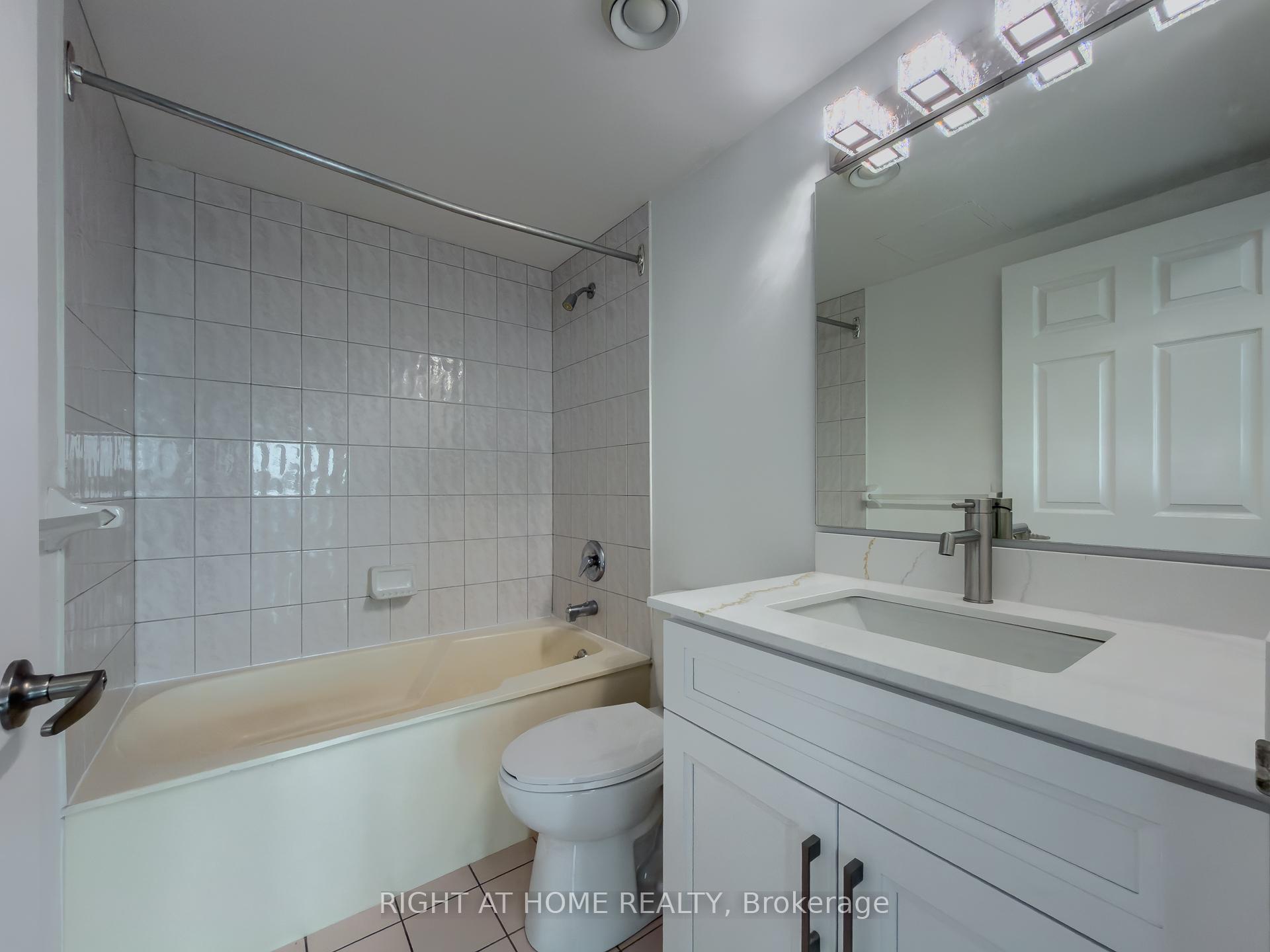 Photo 23 of Unit 1008, 8 Lee Centre Drive, Scarborough, Woburn — HOMEH