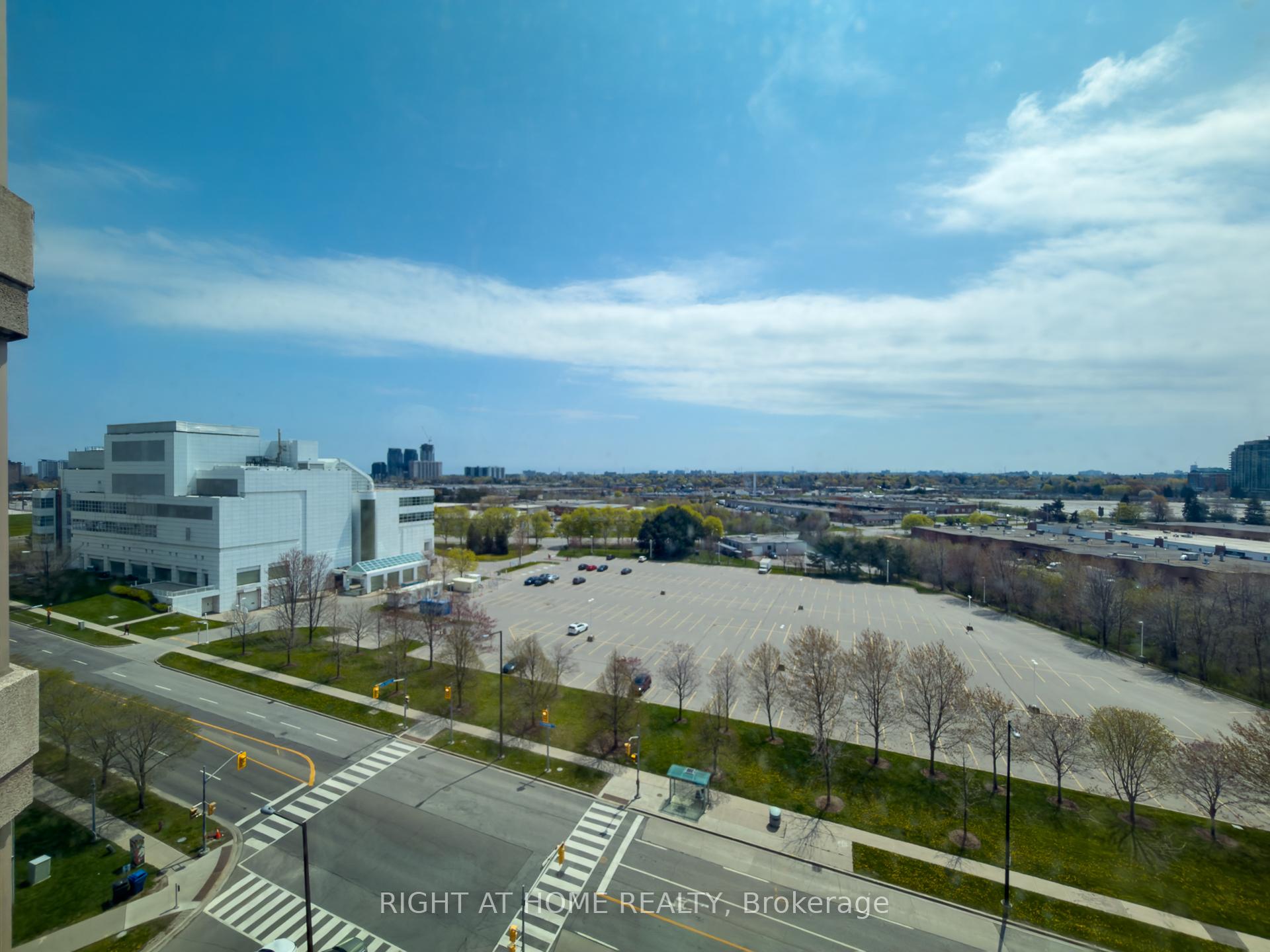 Photo 26 of Unit 1008, 8 Lee Centre Drive, Scarborough, Woburn — HOMEH