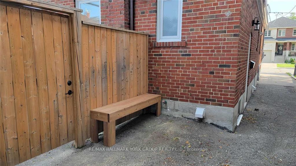 Photo 25 of Unit lower, 2 Coates Avenue, Toronto, Oakwood Village — HOMEH
