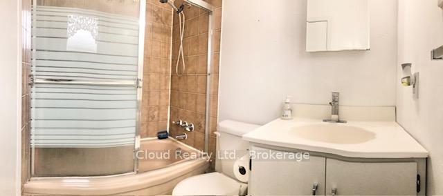 Photo 8 of 112 Dumfries Avenue, Brampton, Heart Lake West — HOMEH