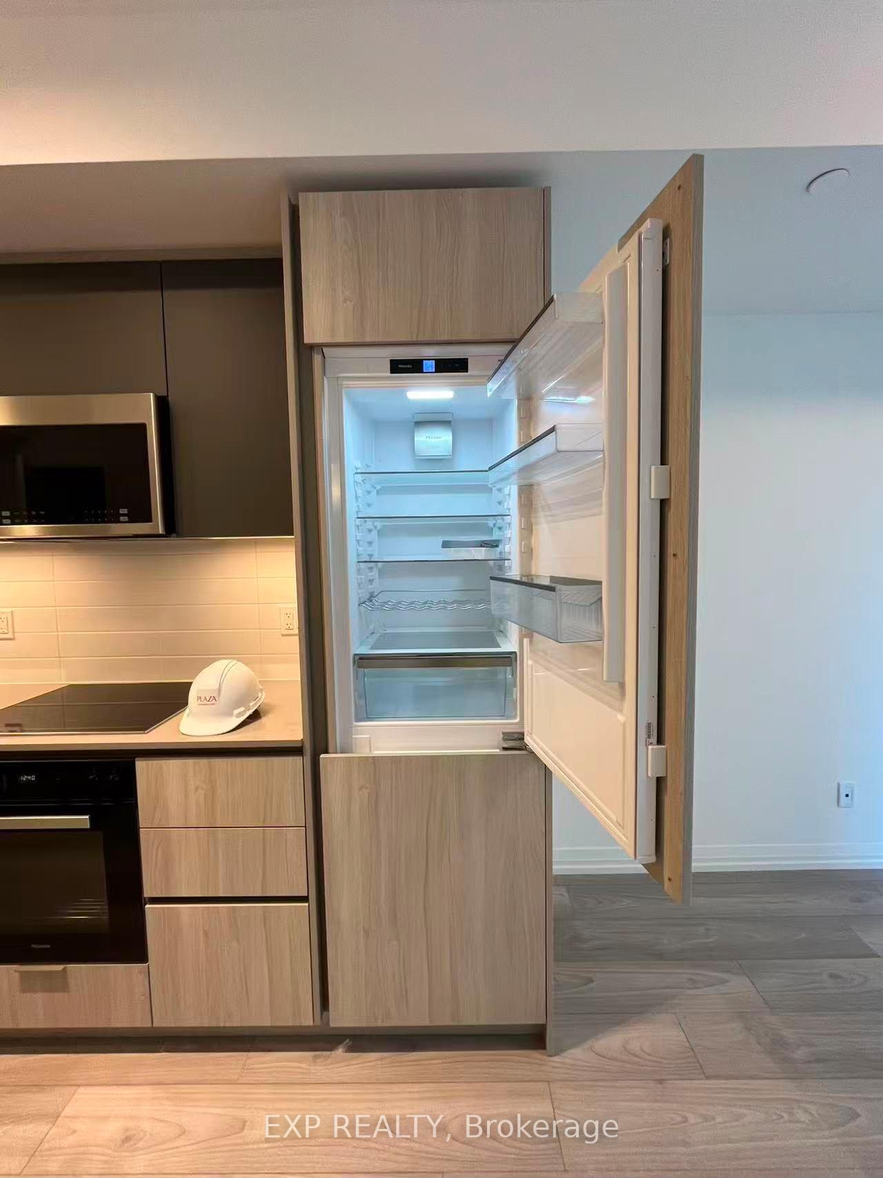 Photo 4 of Unit 1619, 400 King Street W, Toronto, Waterfront Communities — HOMEH