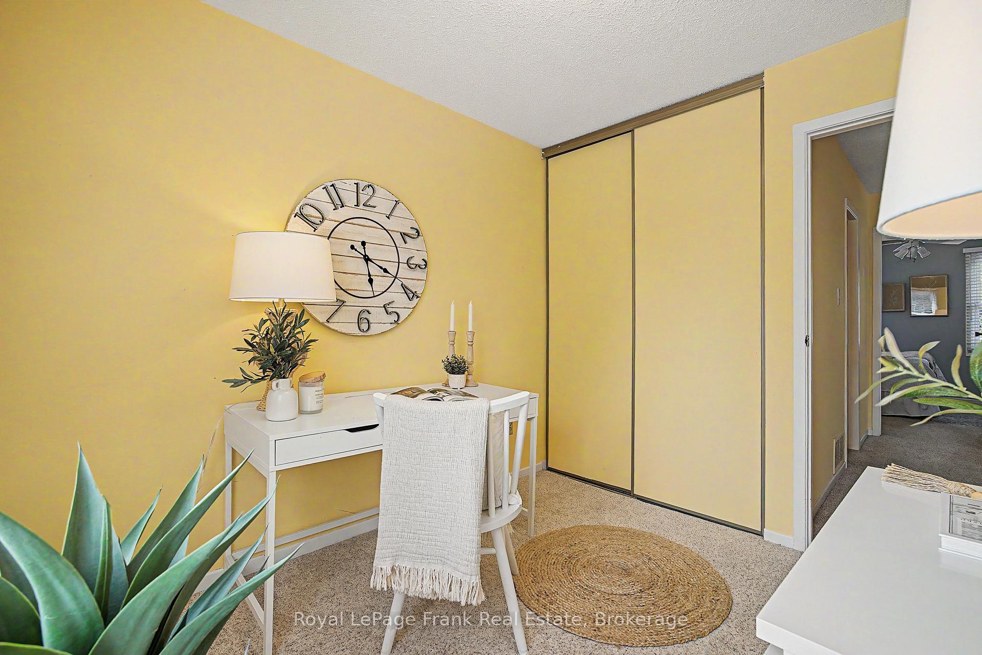 Photo 22 of 560 Reynolds Street, Whitby, Downtown Whitby — HOMEH