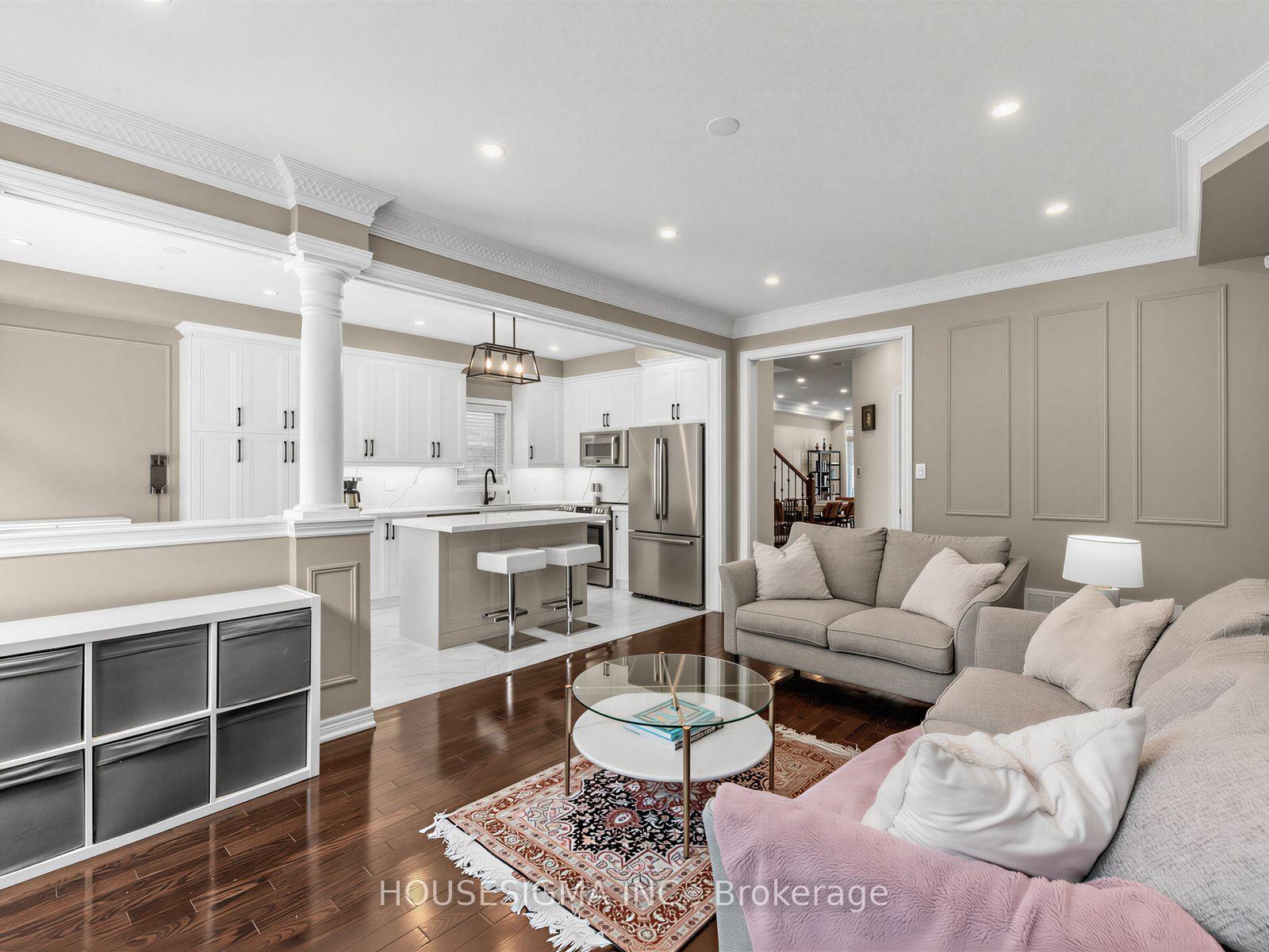 Photo 14 of 57 Chao Crescent, Richmond Hill, Oak Ridges — HOMEH