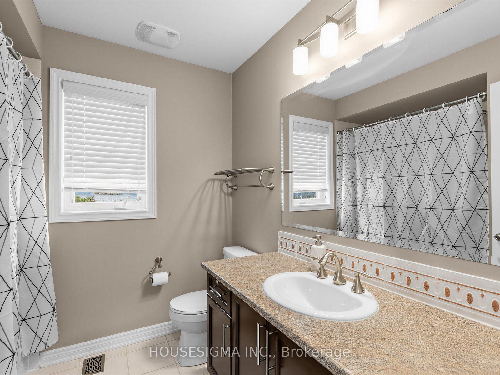 Photo 27 of 57 Chao Crescent, Richmond Hill, Oak Ridges — HOMEH