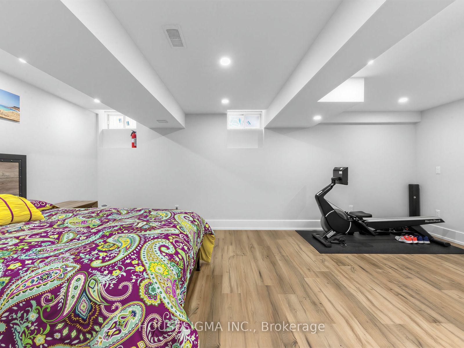 Photo 31 of 57 Chao Crescent, Richmond Hill, Oak Ridges — HOMEH