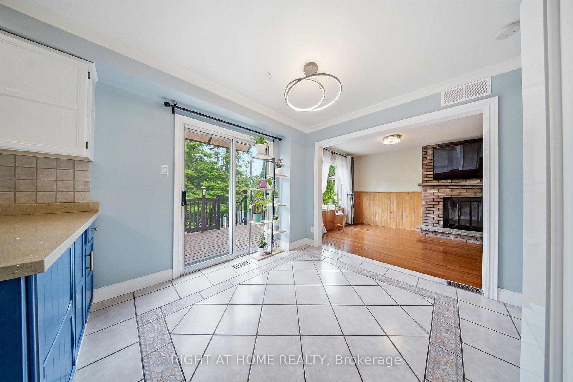 Photo 22 of 29 Sunforest Drive, Brampton, Heart Lake West — HOMEH