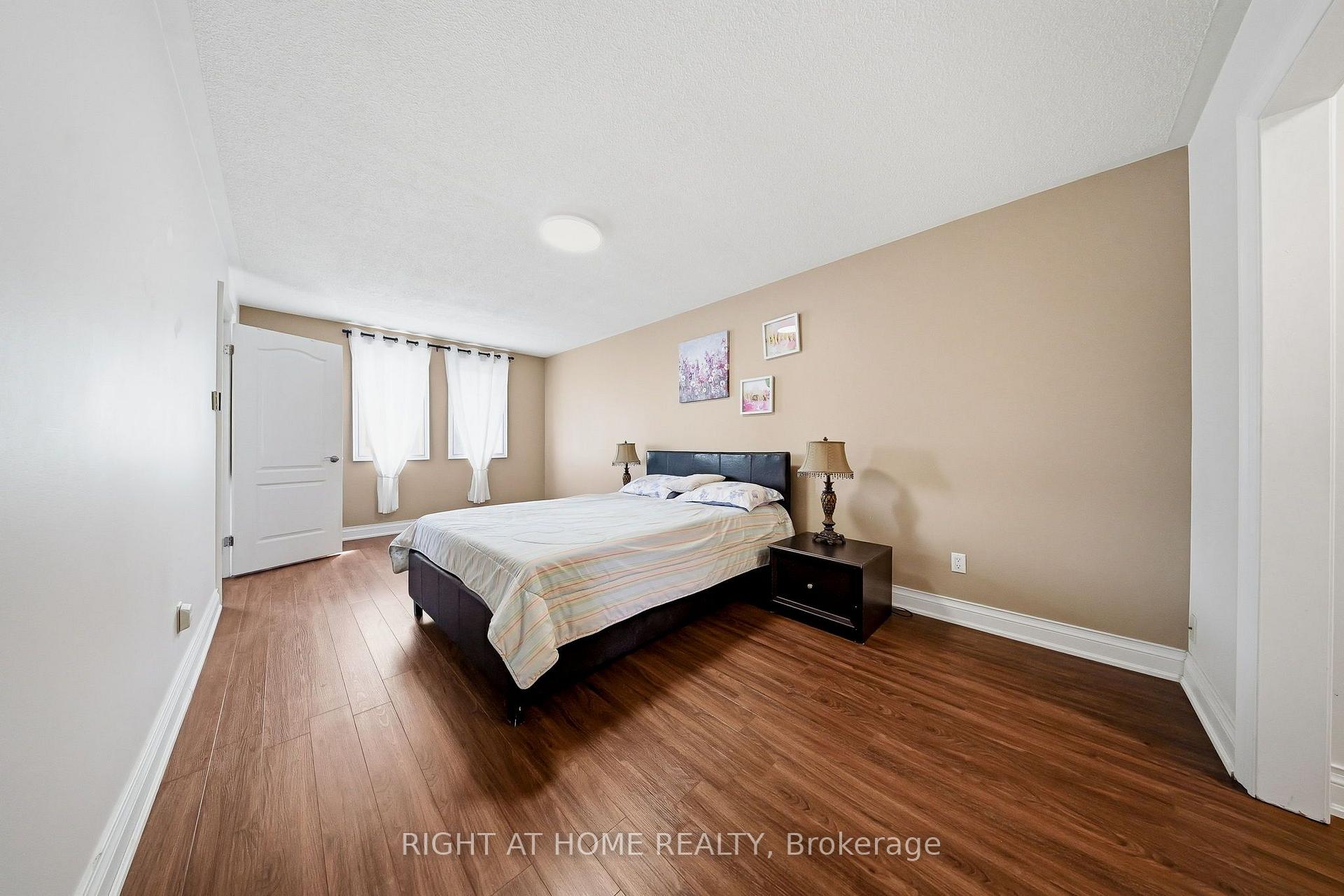 Photo 31 of 29 Sunforest Drive, Brampton, Heart Lake West — HOMEH