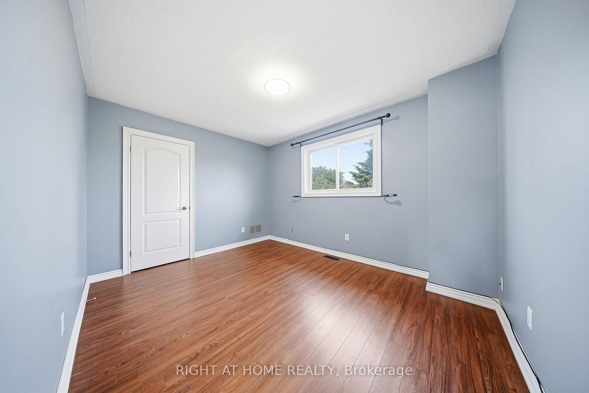 Photo 38 of 29 Sunforest Drive, Brampton, Heart Lake West — HOMEH