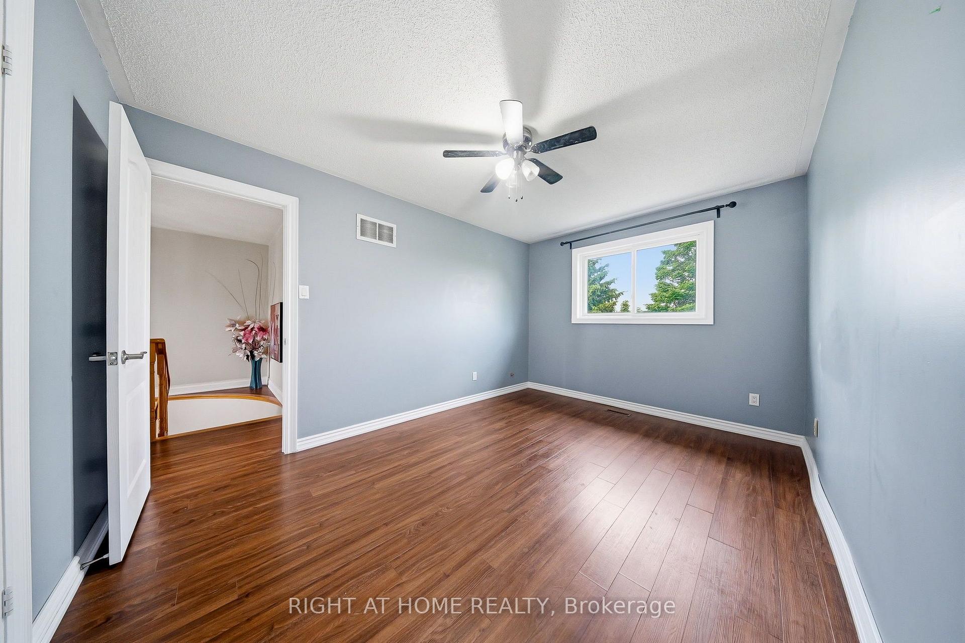 Photo 40 of 29 Sunforest Drive, Brampton, Heart Lake West — HOMEH
