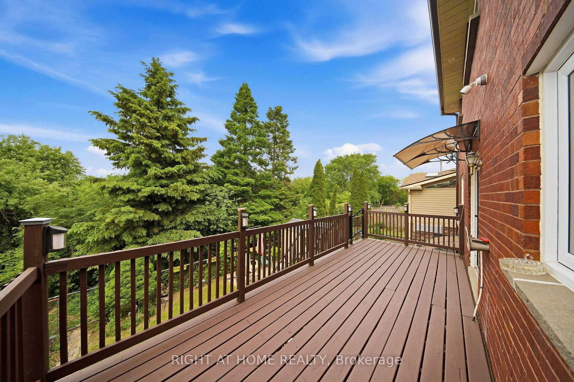 Photo 45 of 29 Sunforest Drive, Brampton, Heart Lake West — HOMEH