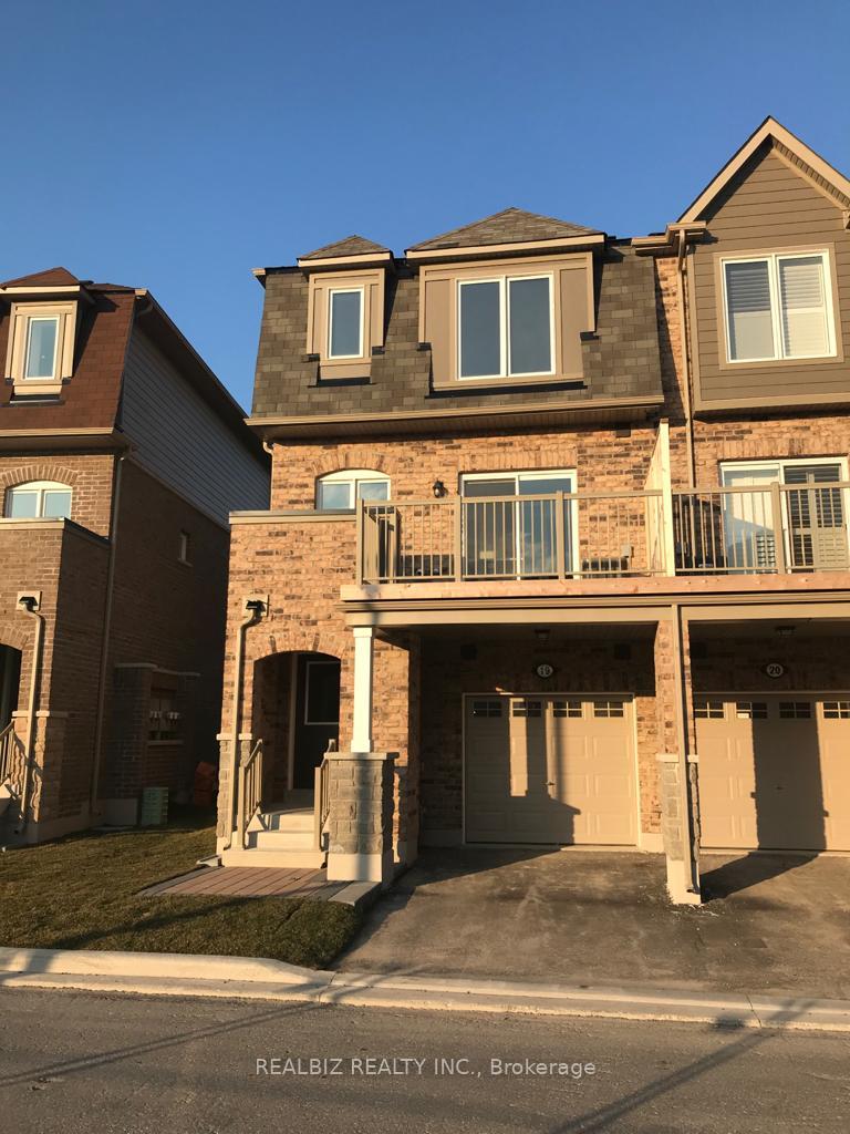 Photo 1 of Unit 19 Upper, 50 Edinburgh Drive, Brampton, Bram West — HOMEH