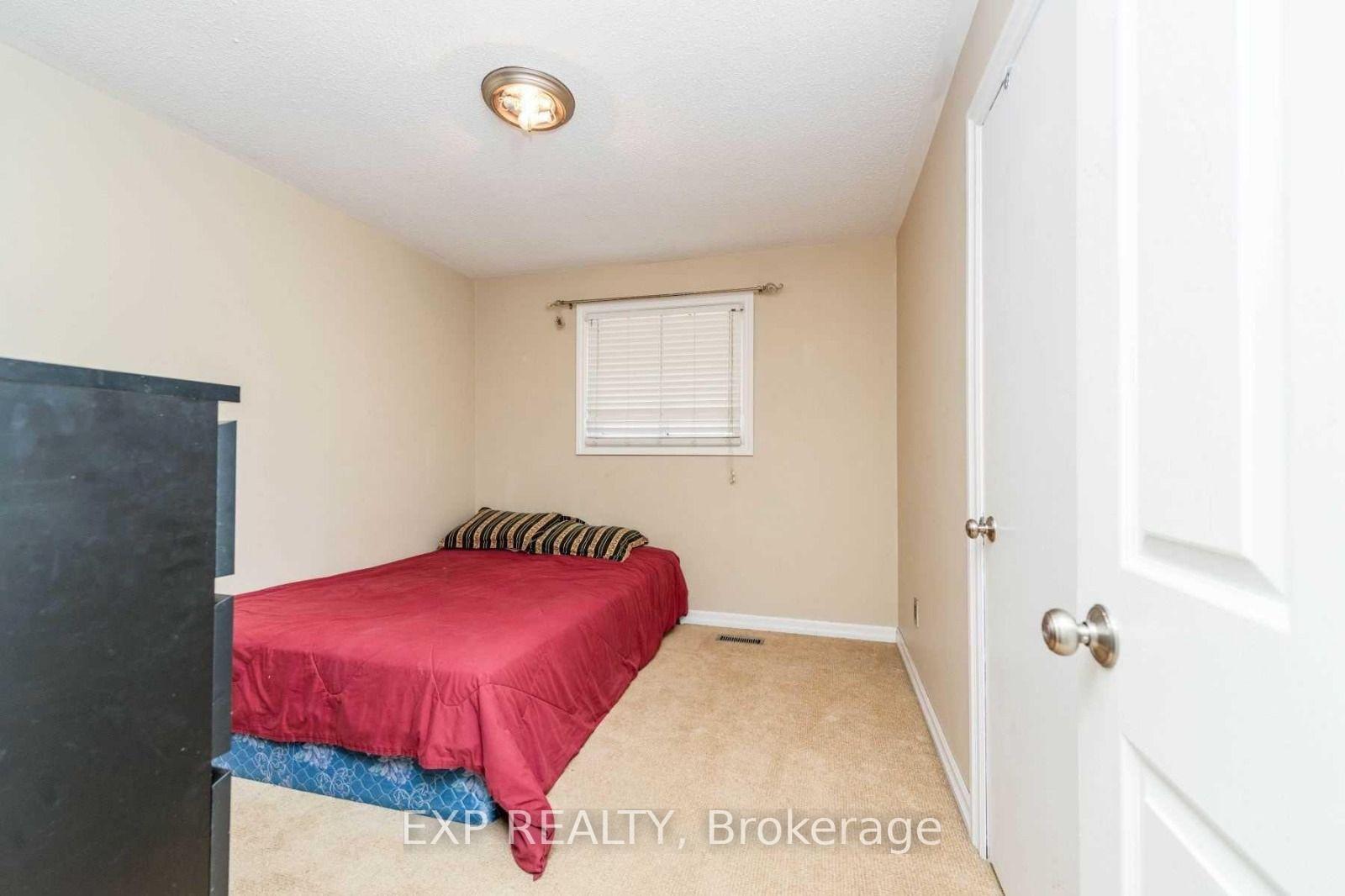Photo 17 of 3 Shenstone Avenue, Brampton, Heart Lake West — HOMEH