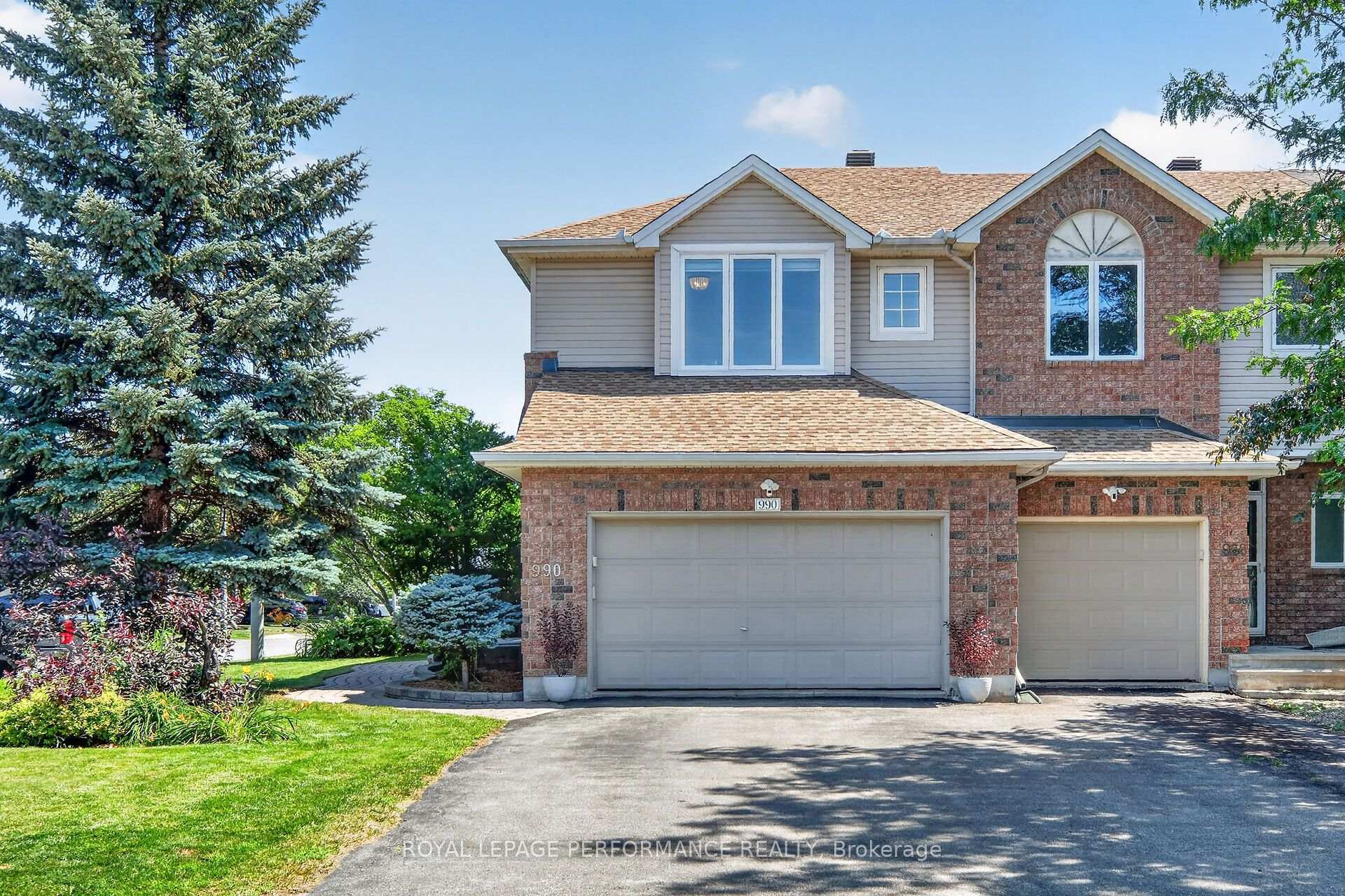 Photo 2 of 990 Lucille Way, Ottawa, Notting Hill/Summerside — HOMEH