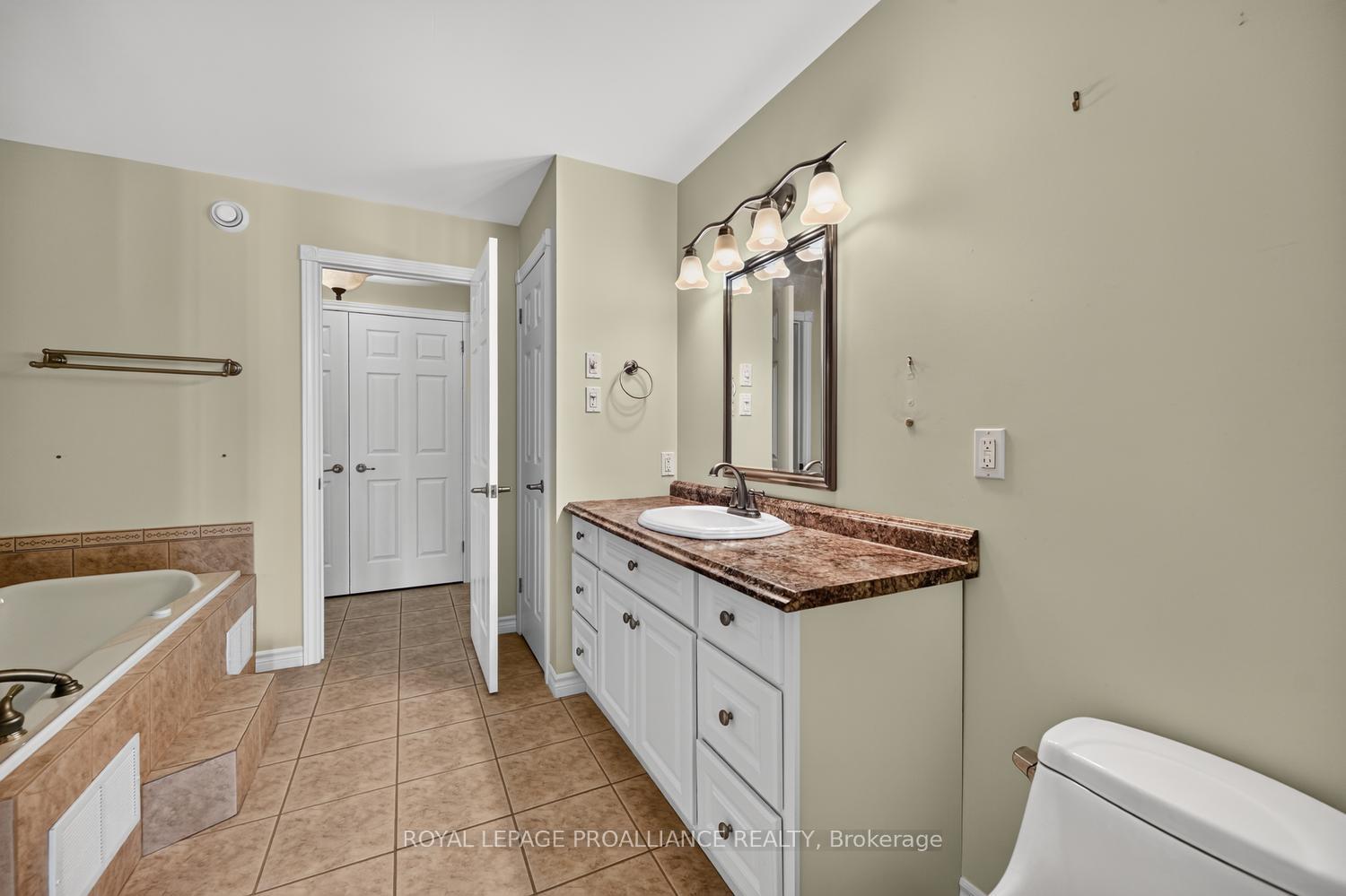 Photo 21 of 5514 Meadowbrook Road, South Dundas, Iroquois — HOMEH