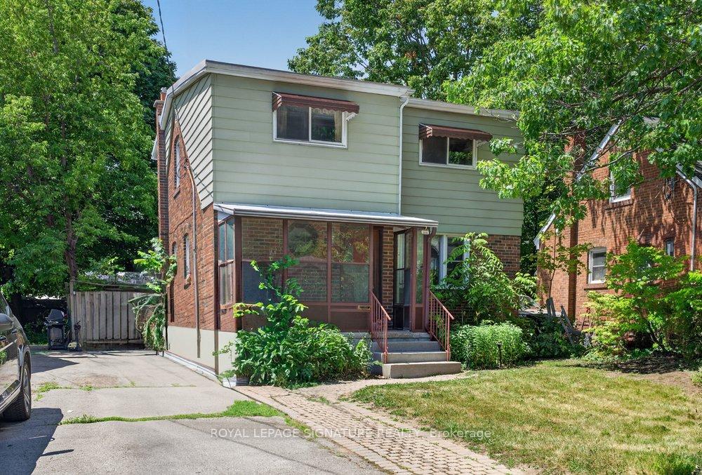 Front of 10 Rossford Road