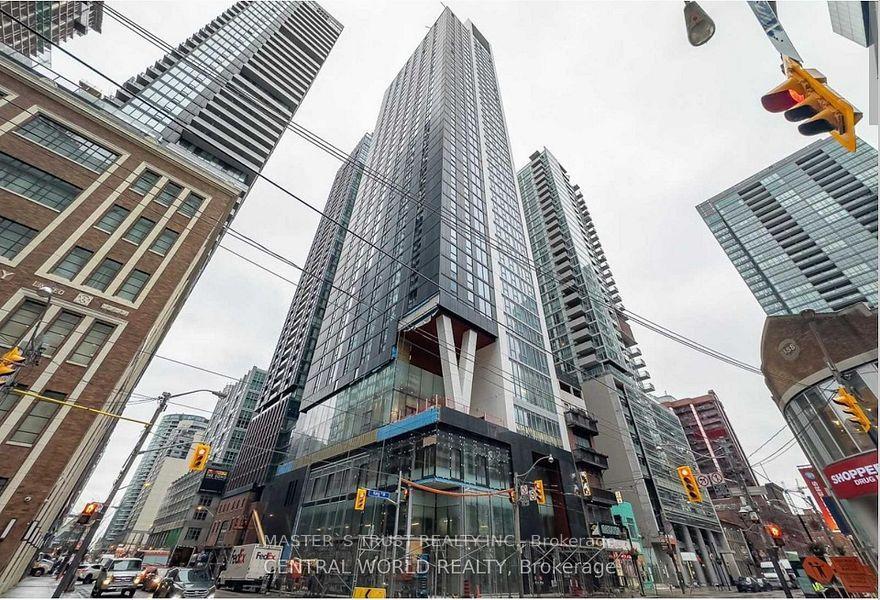 Photo 1 of Unit 2002, 357 King Street W, Toronto, Waterfront Communities — HOMEH