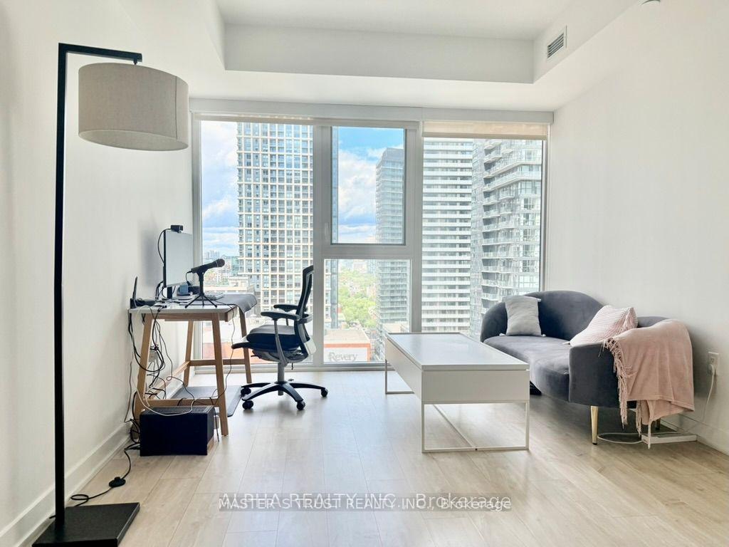 Photo 3 of Unit 2002, 357 King Street W, Toronto, Waterfront Communities — HOMEH
