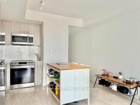 Photo 4 of Unit 2002, 357 King Street W, Toronto, Waterfront Communities — HOMEH